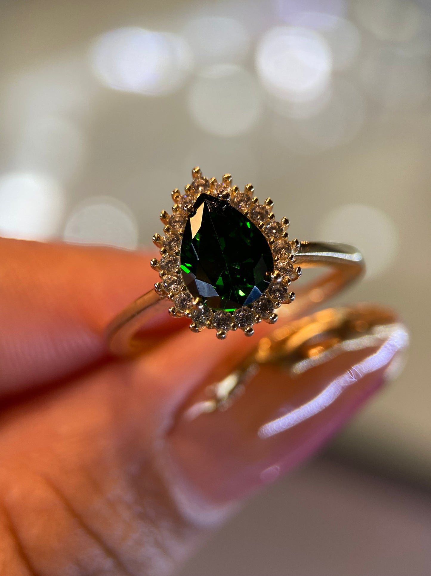 Anillo de compromiso en oro