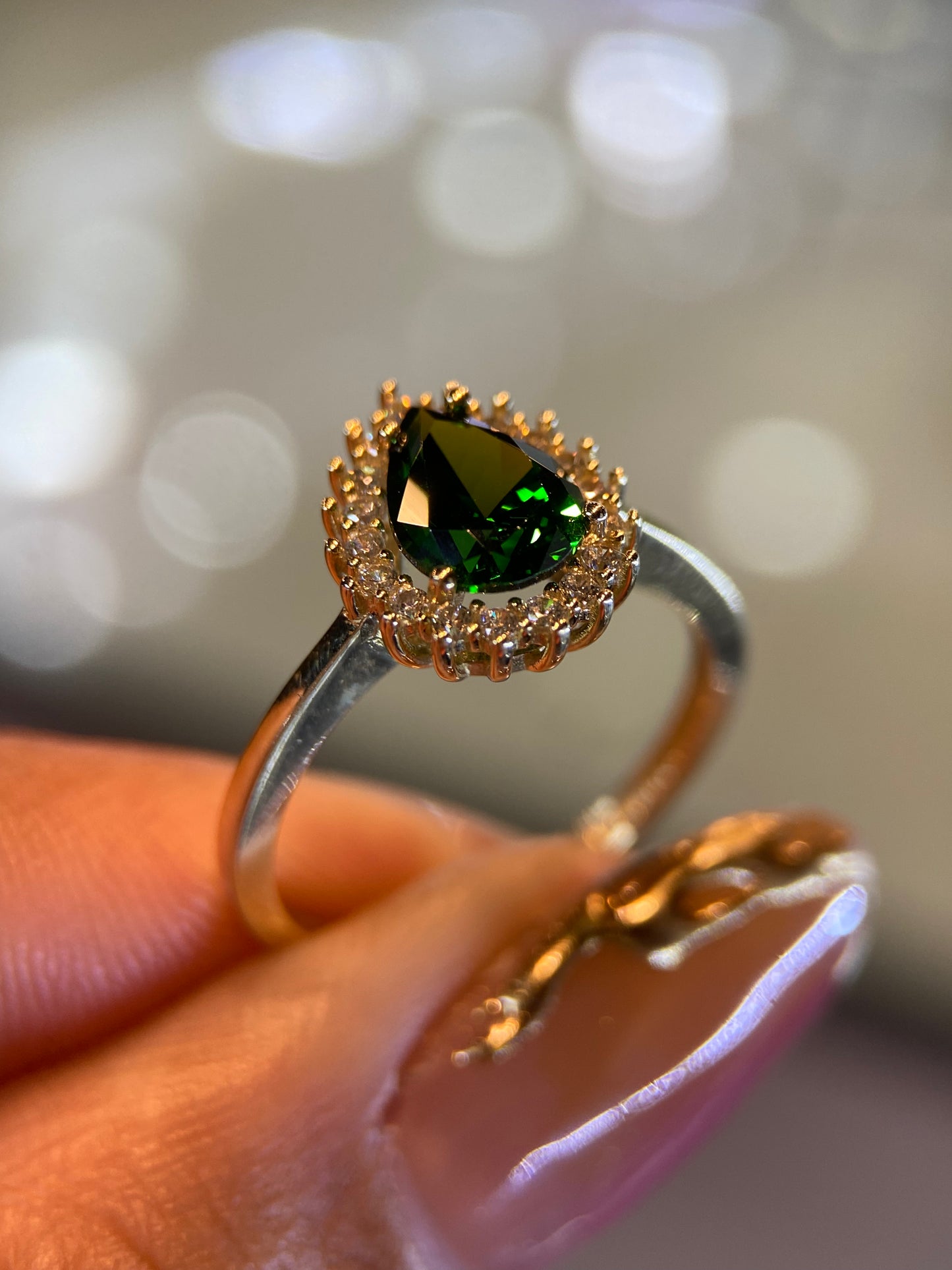 Anillo de compromiso en oro