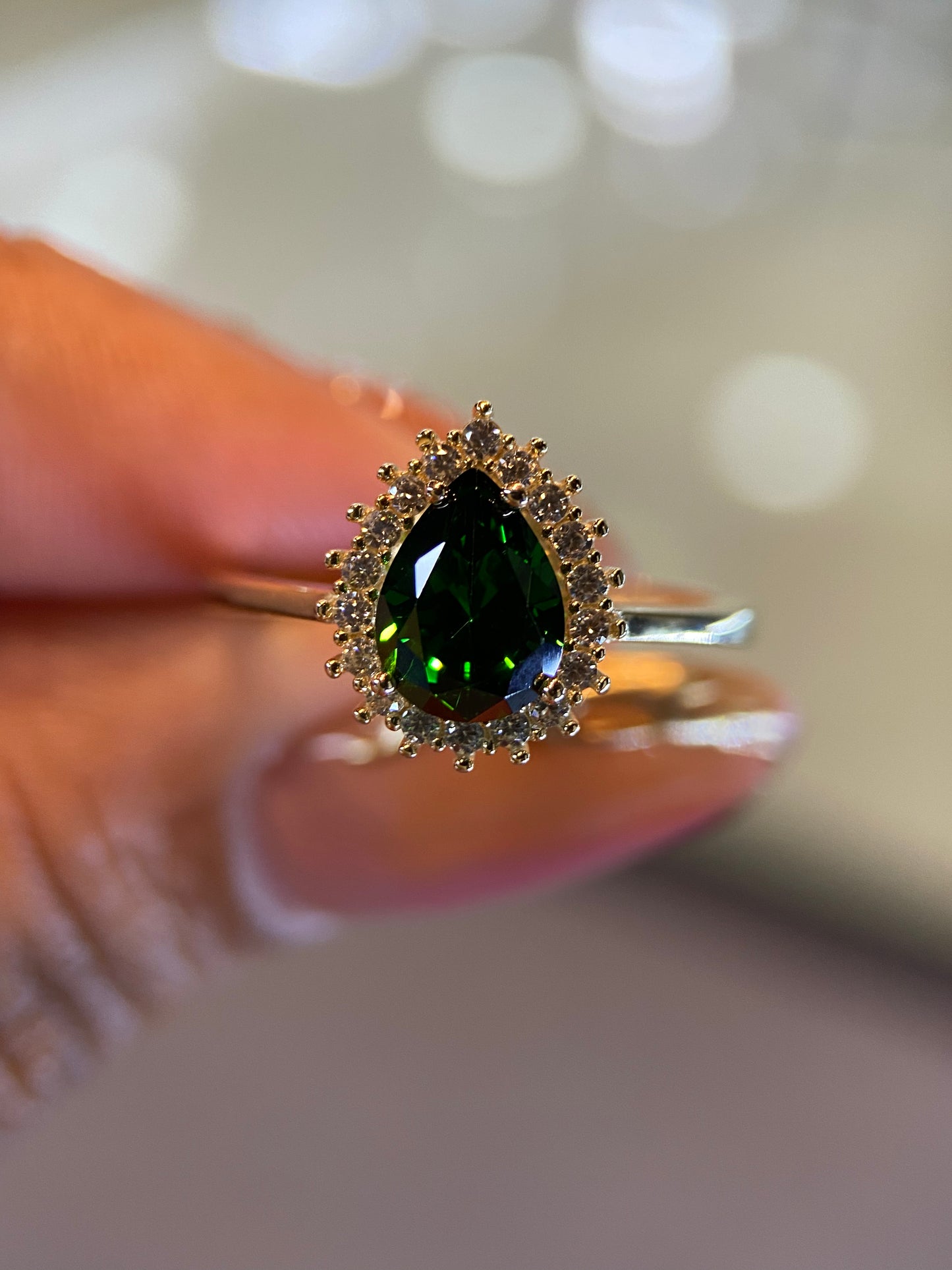 Anillo de compromiso en oro