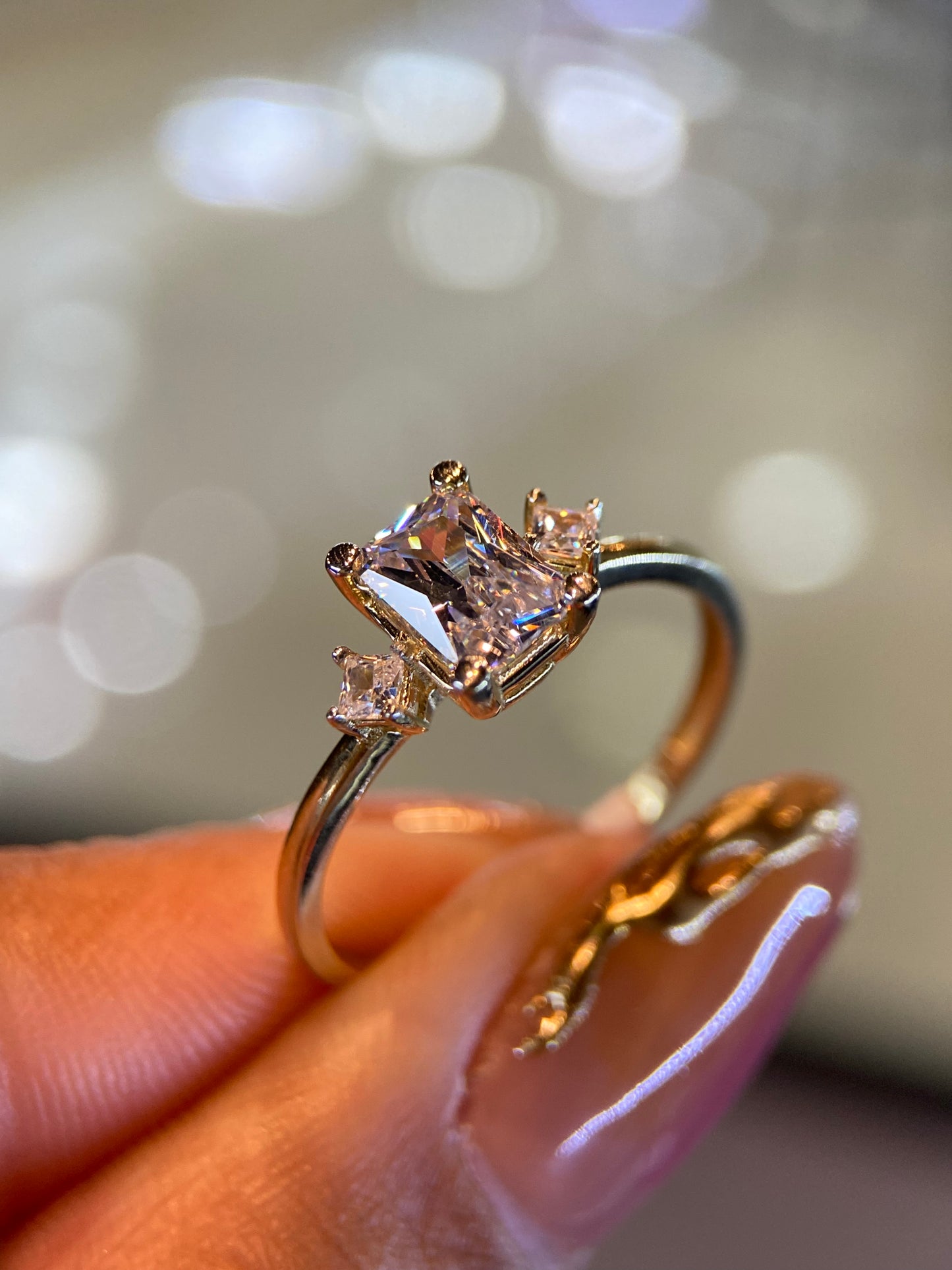 Anillo de compromiso en oro
