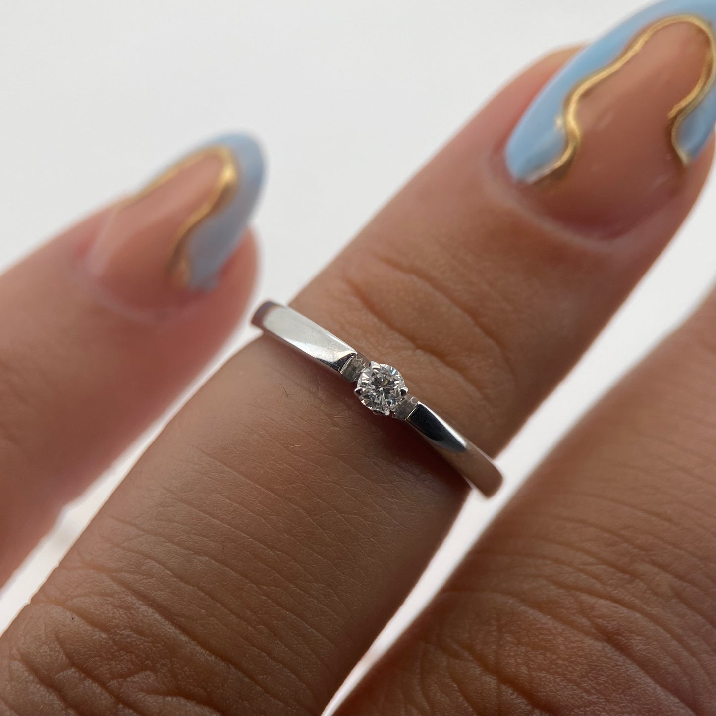 Anillo de compromiso en oro