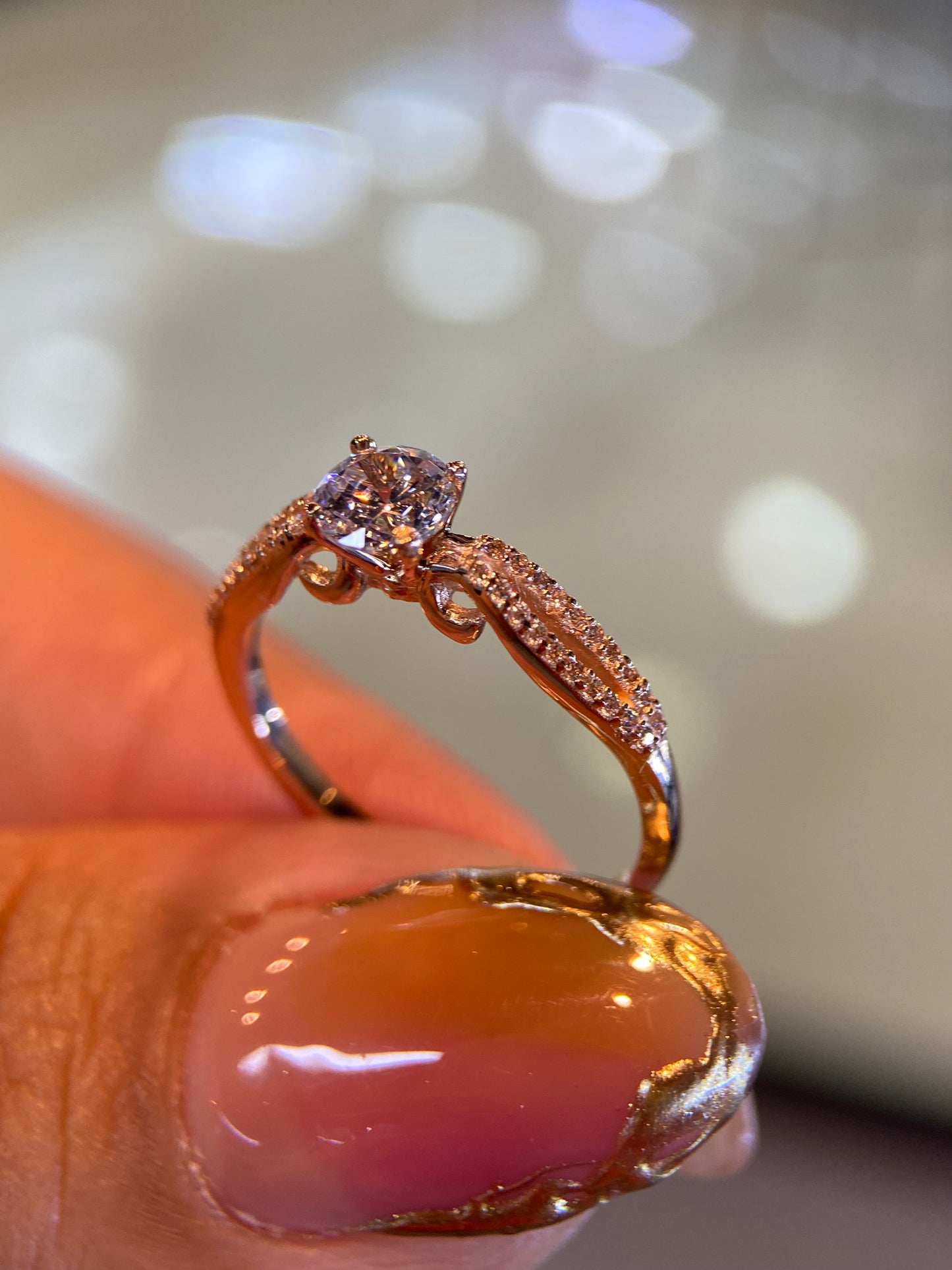 Anillo de compromiso en oro