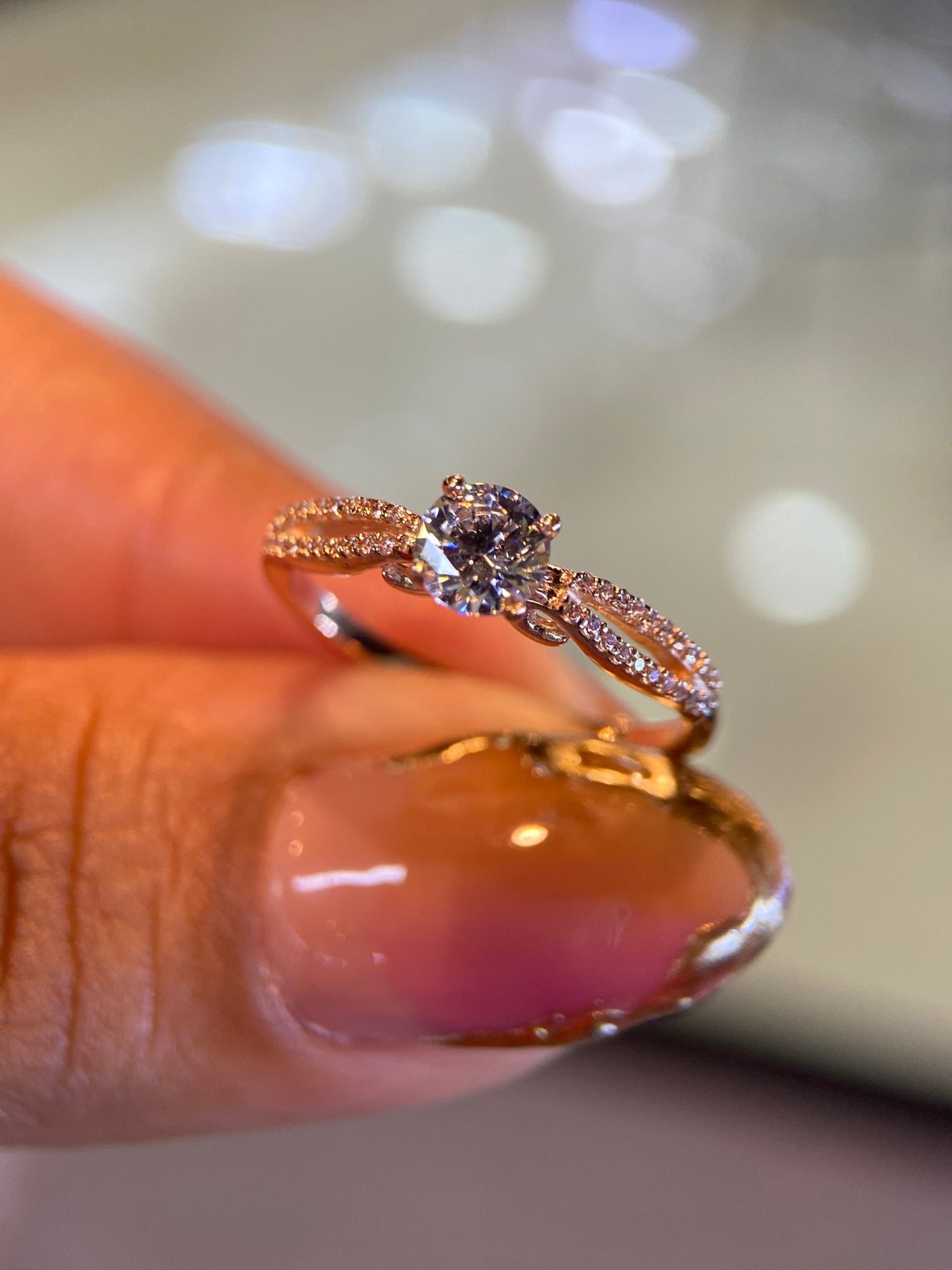Anillo de compromiso en oro
