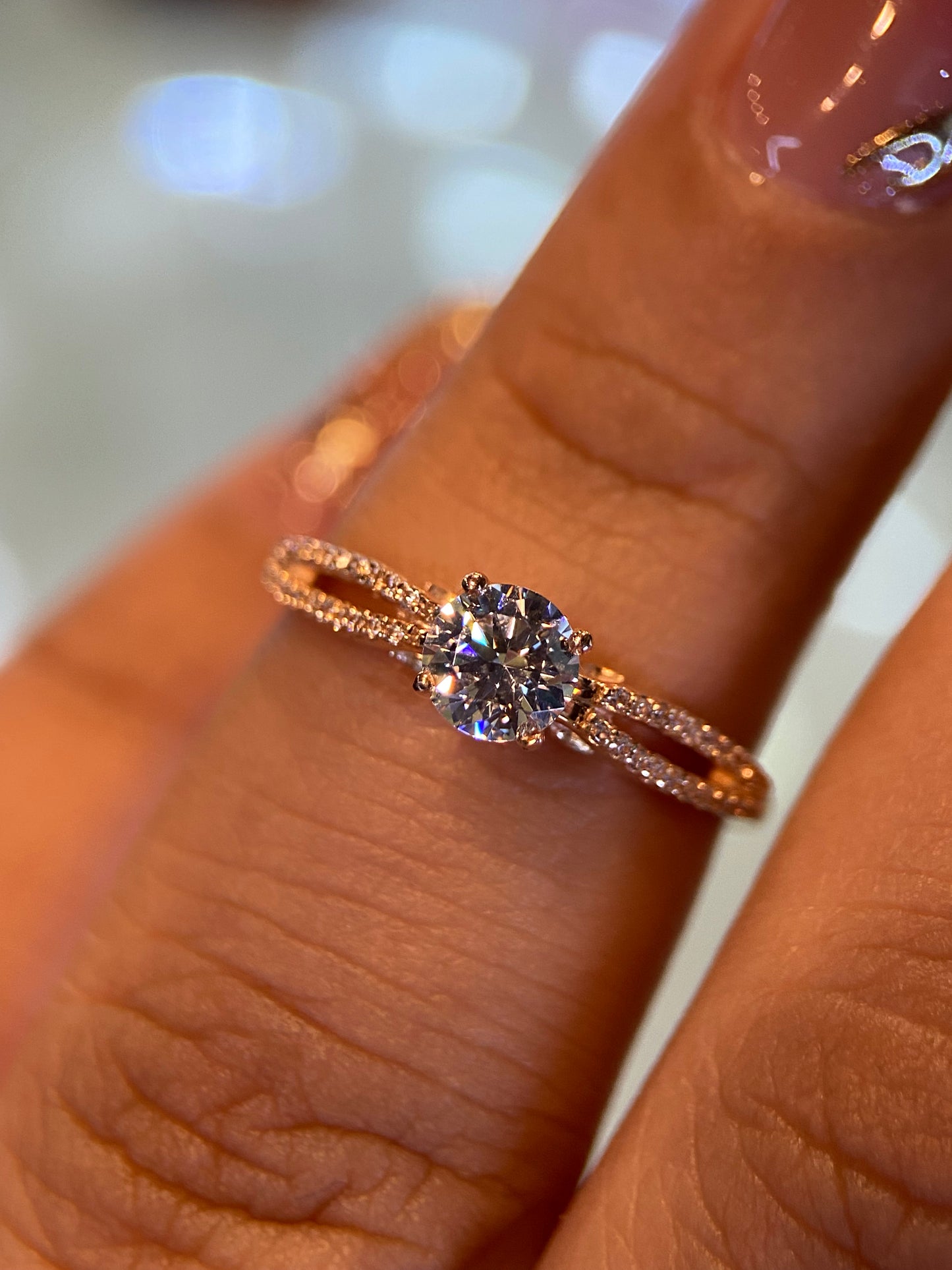 Anillo de compromiso en oro