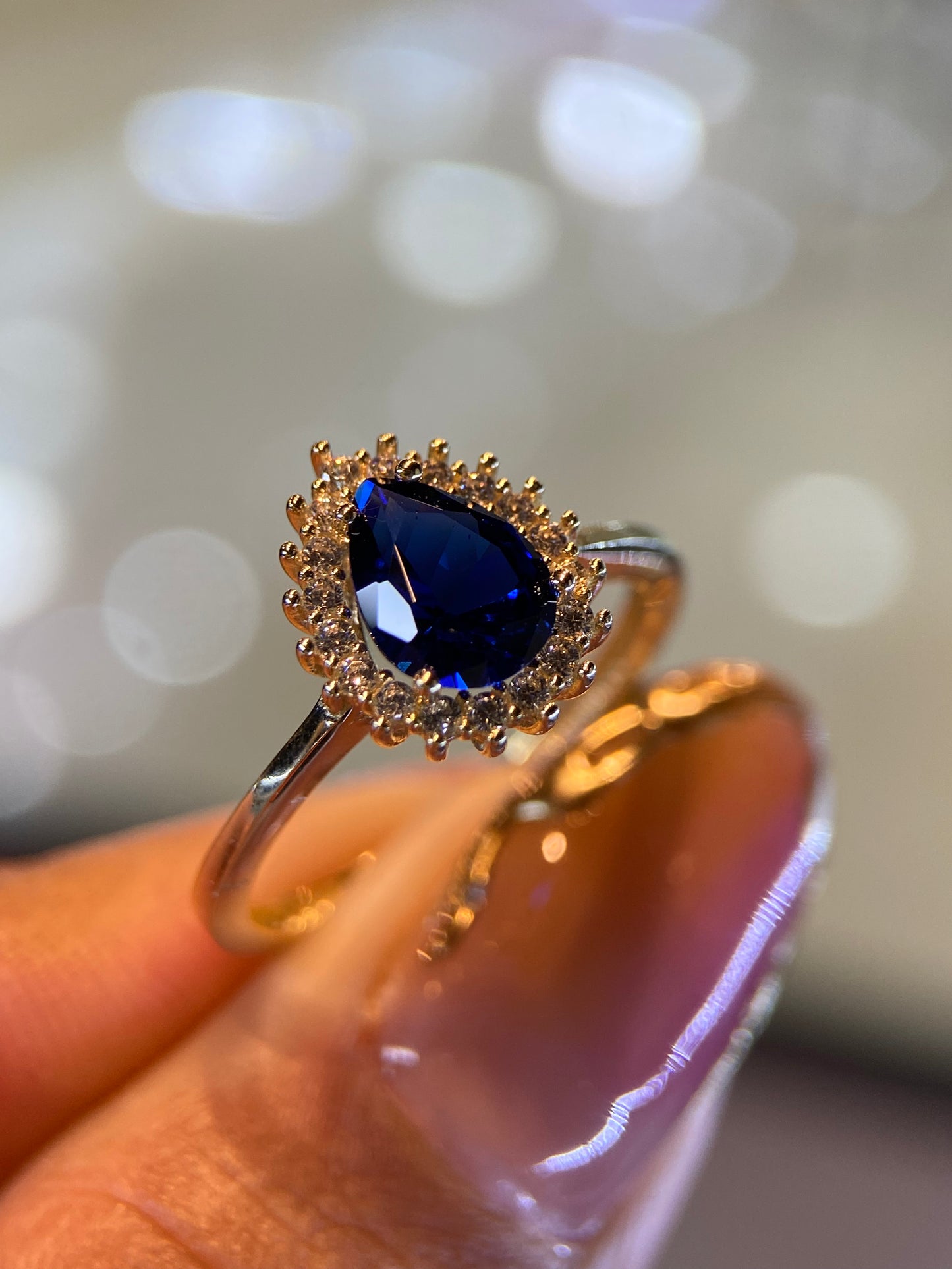 Anillo de compromiso en oro