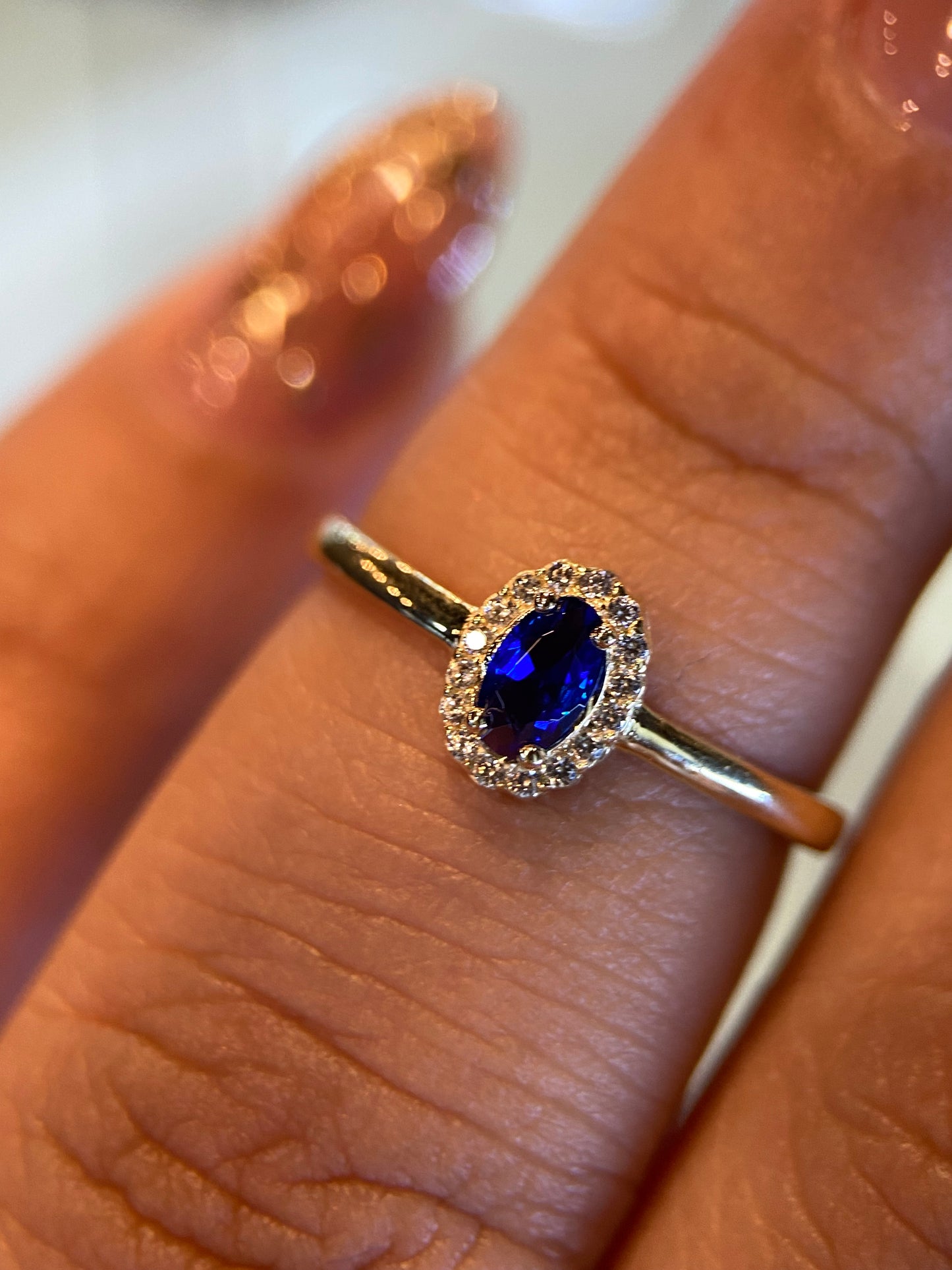 Anillo de compromiso en oro