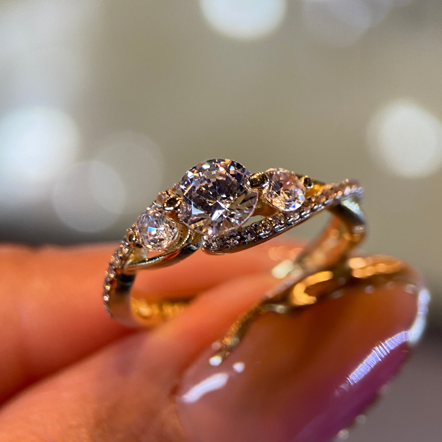 Anillo de compromiso en oro