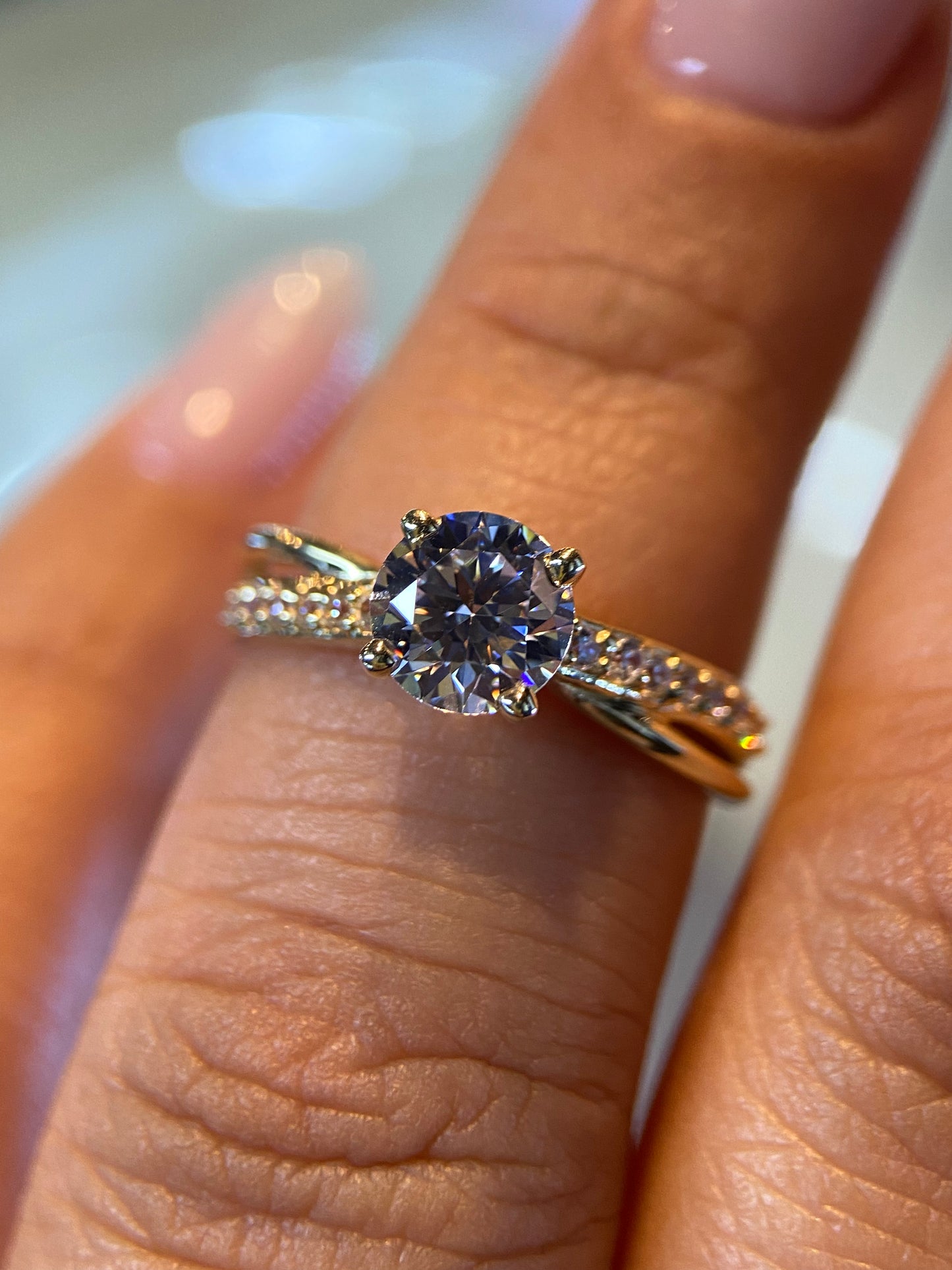 Anillo de compromiso en oro