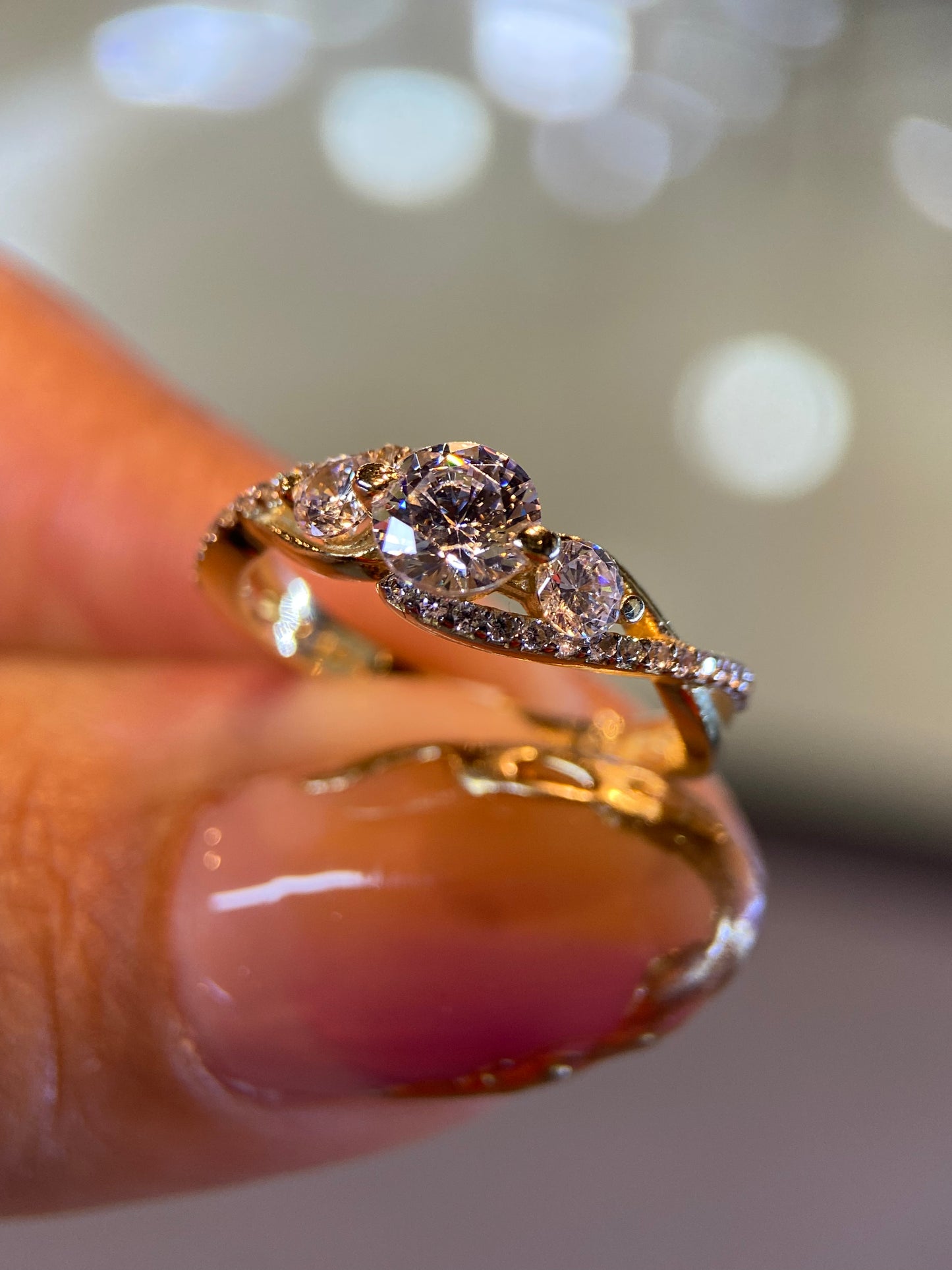 Anillo de compromiso en oro