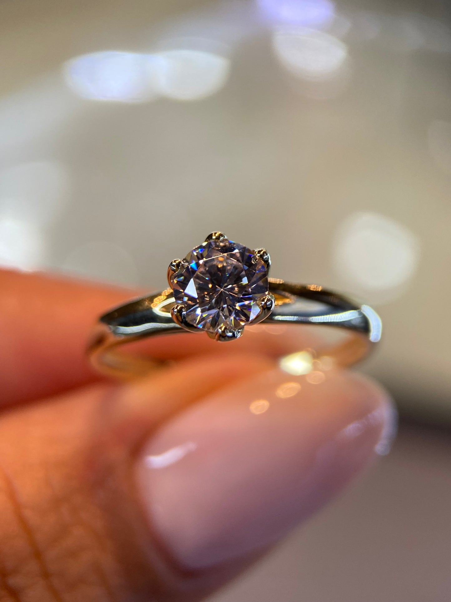 Anillo de compromiso en oro