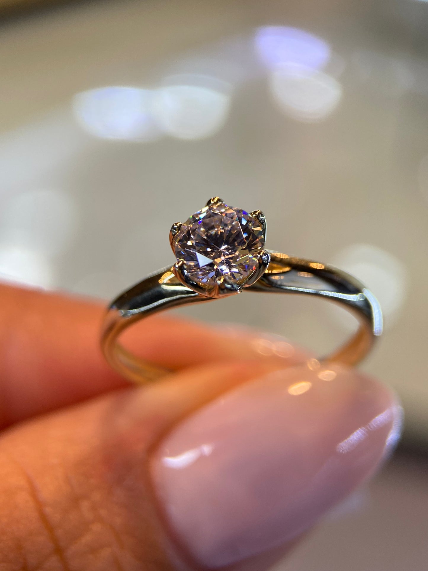 Anillo de compromiso en oro