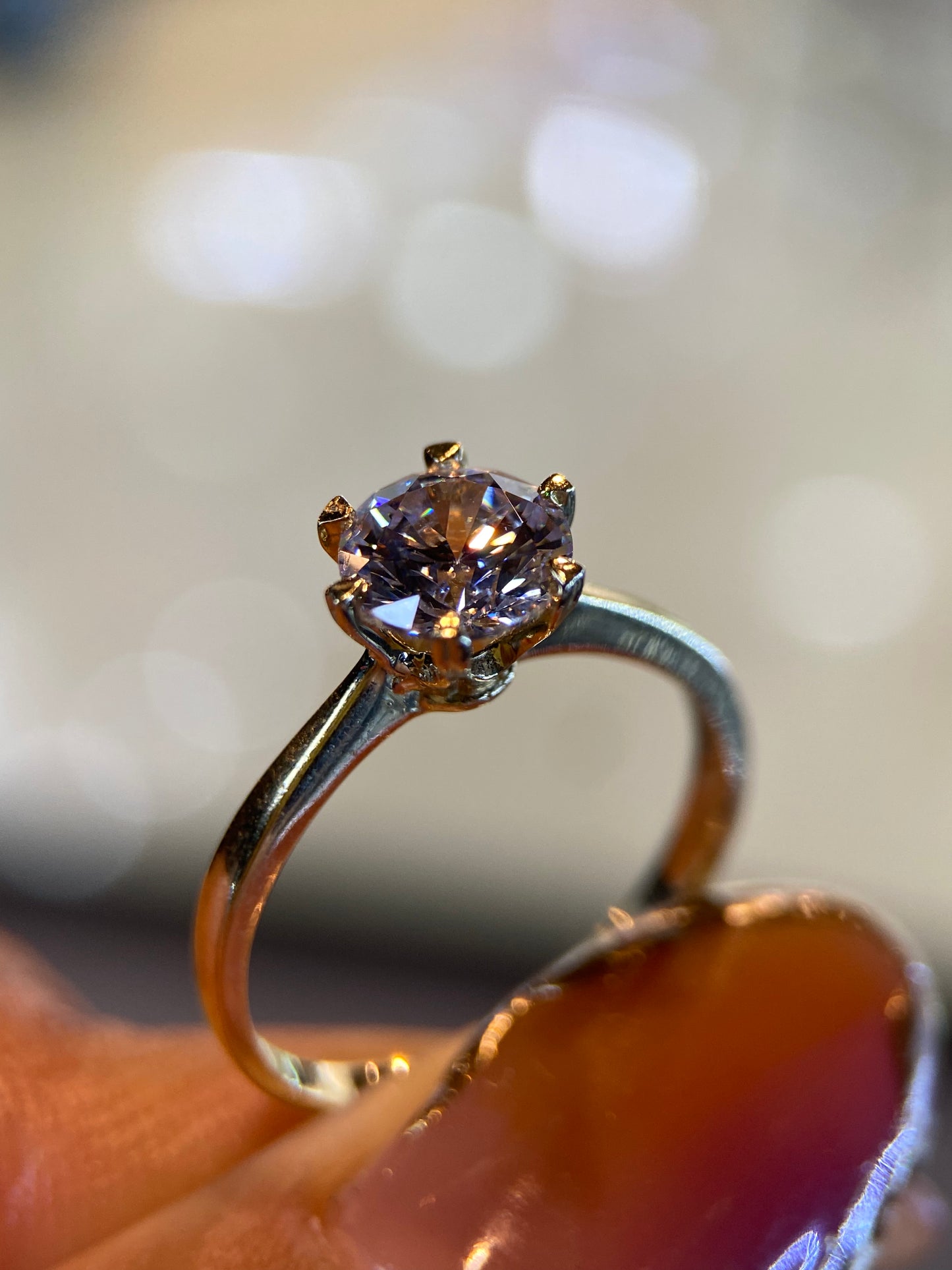 Anillo de compromiso en oro