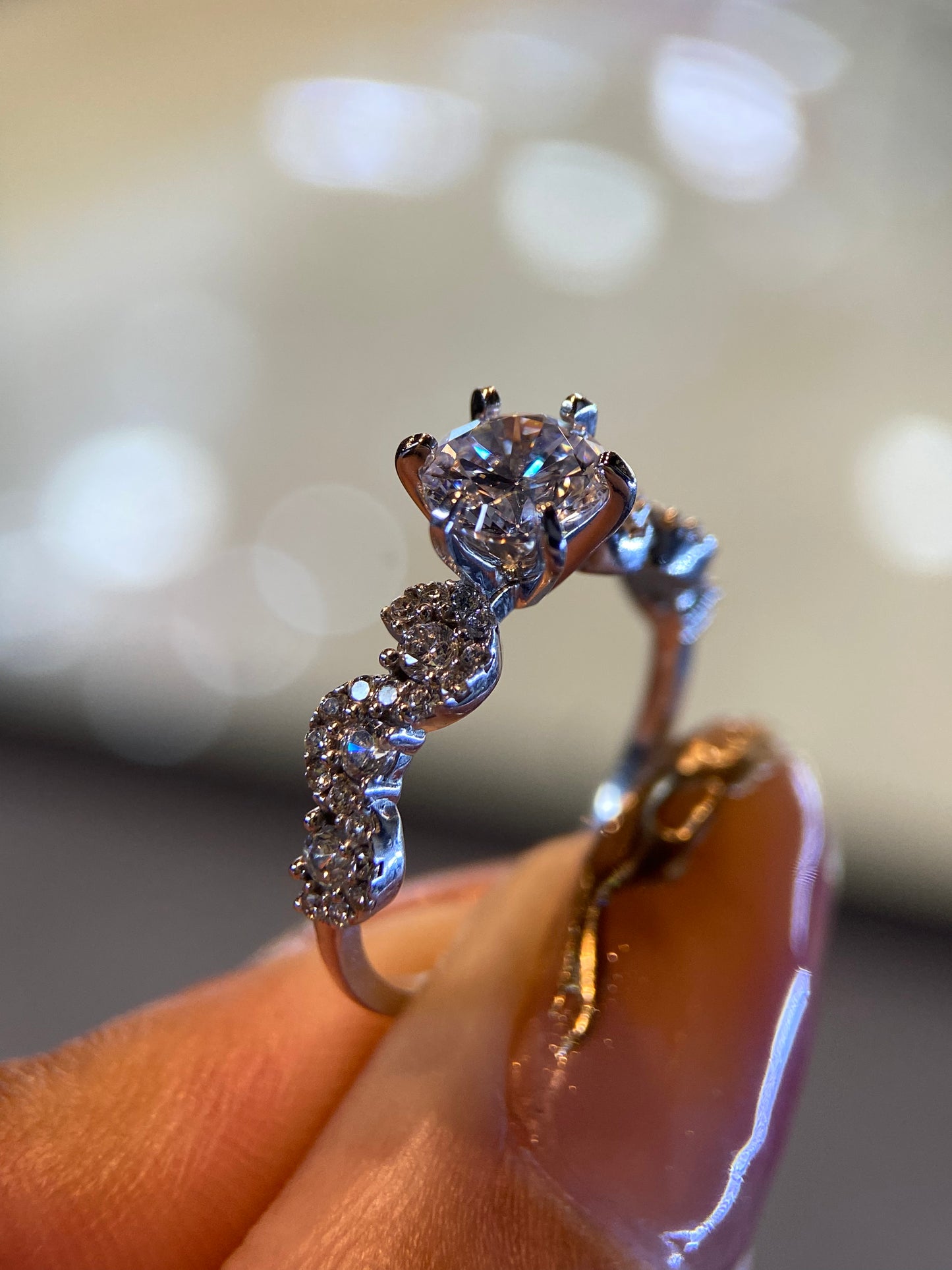 Anillo de compromiso en oro