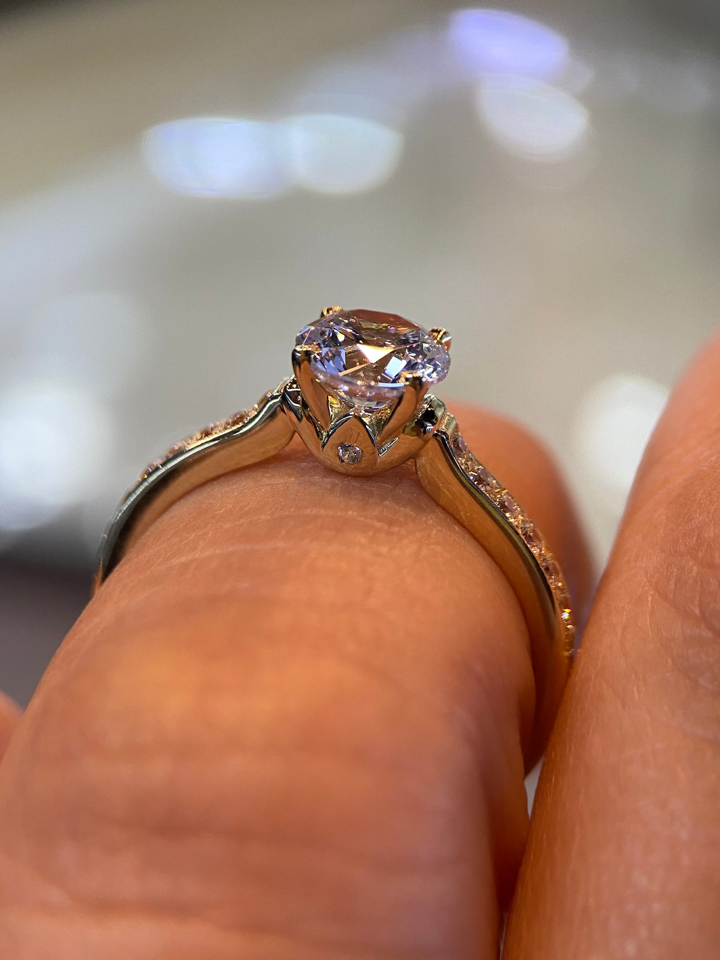 Anillo de compromiso en oro