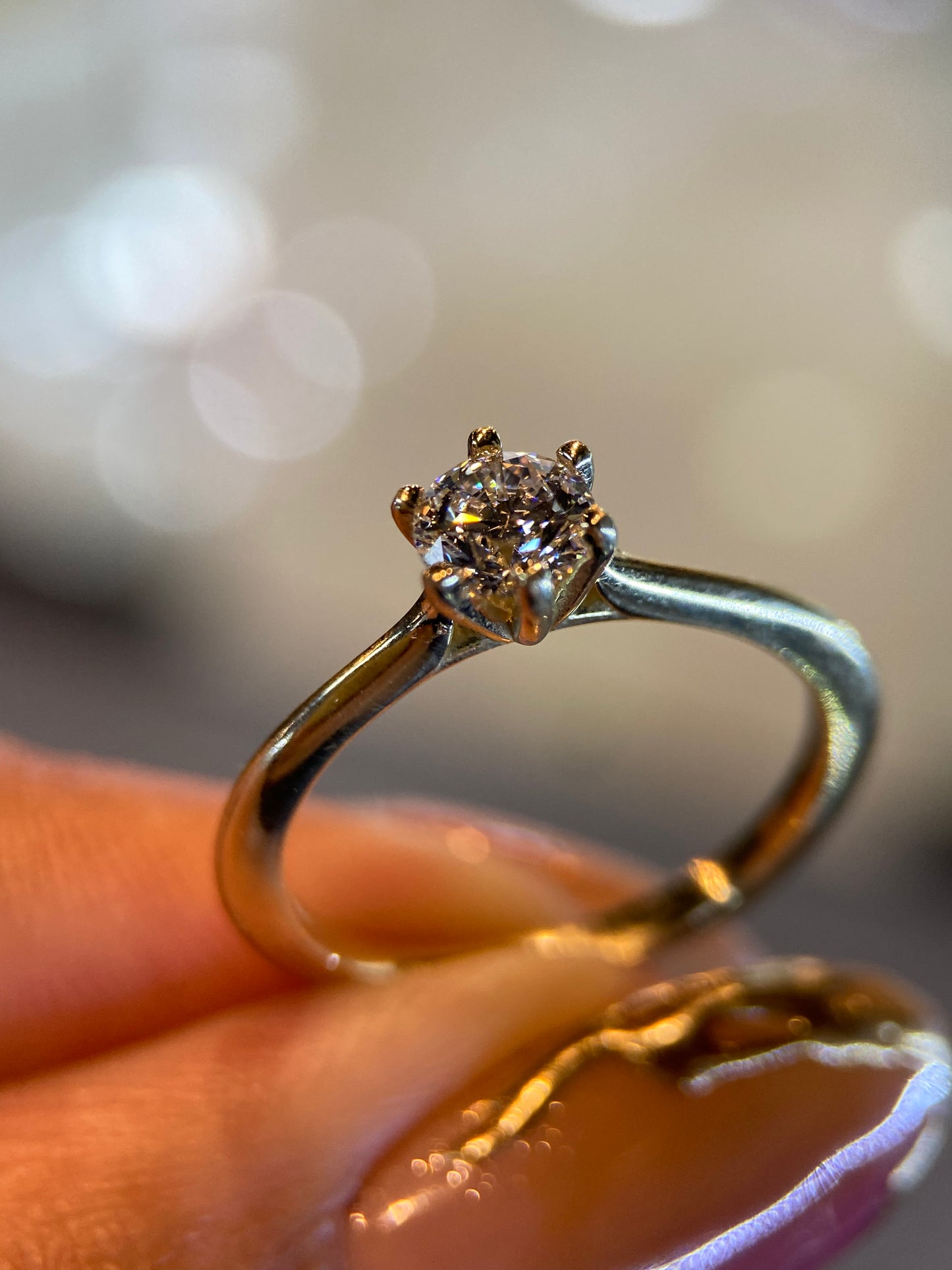 Anillo de compromiso en oro