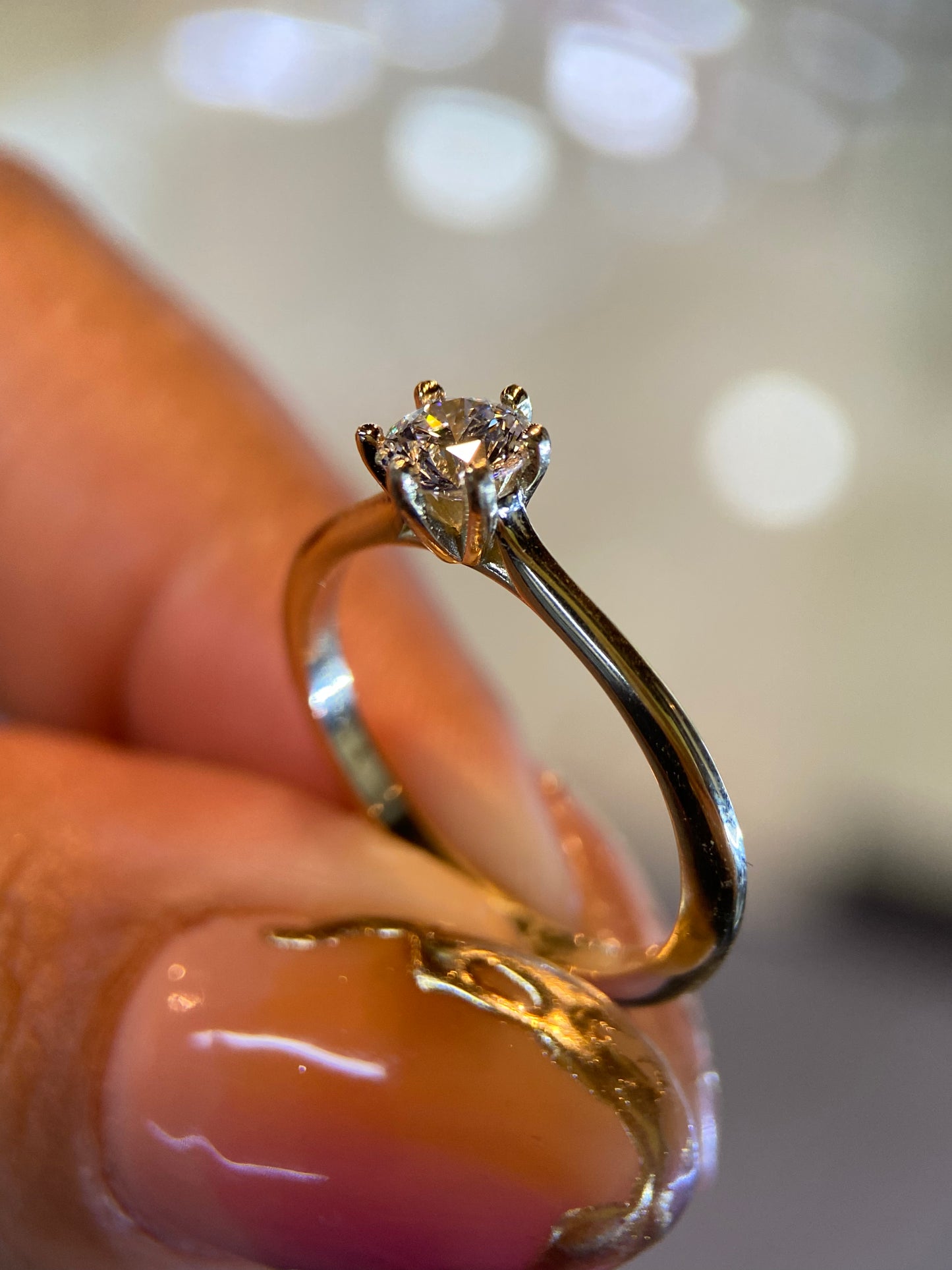 Anillo de compromiso en oro
