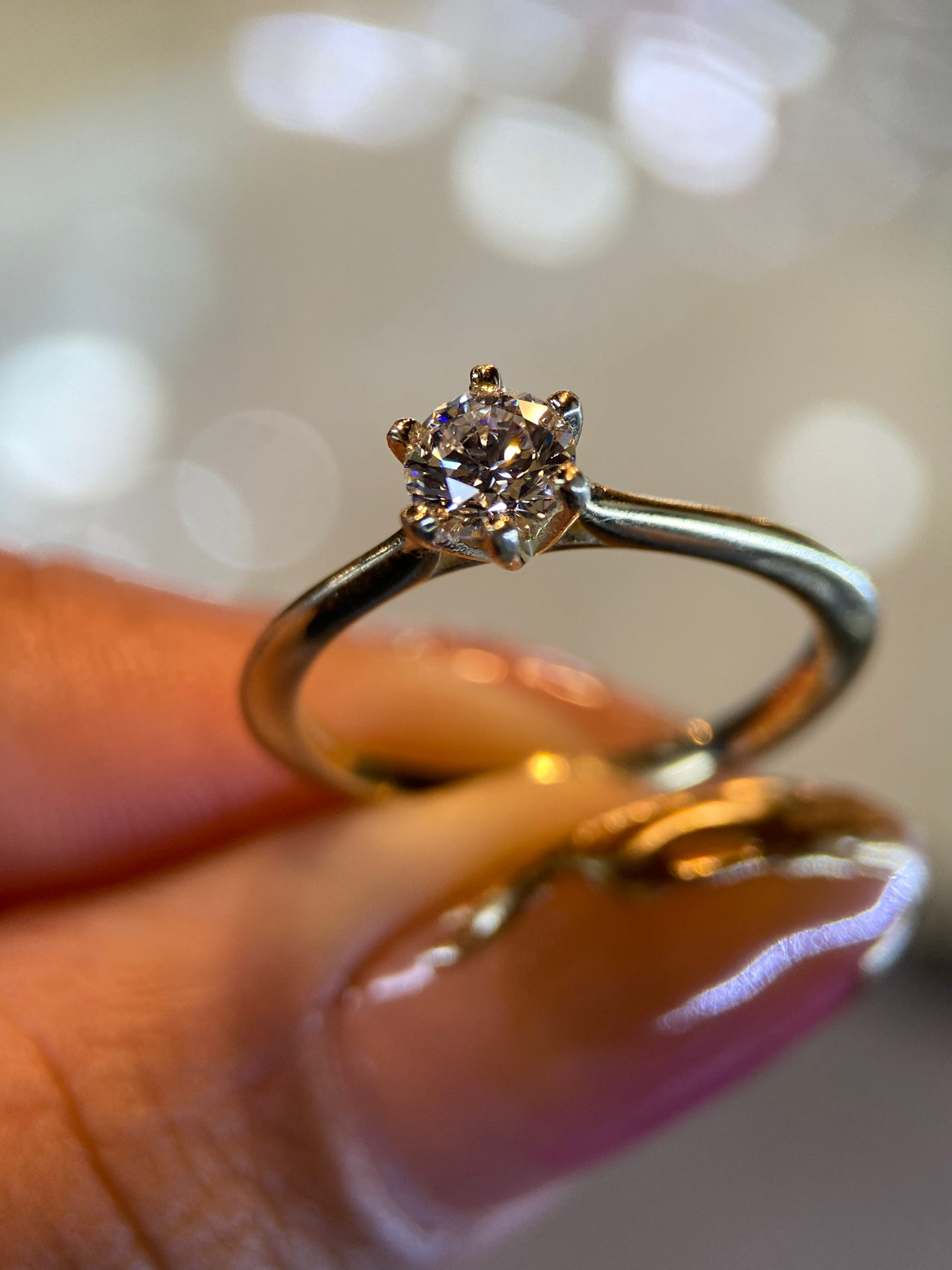 Anillo de compromiso en oro