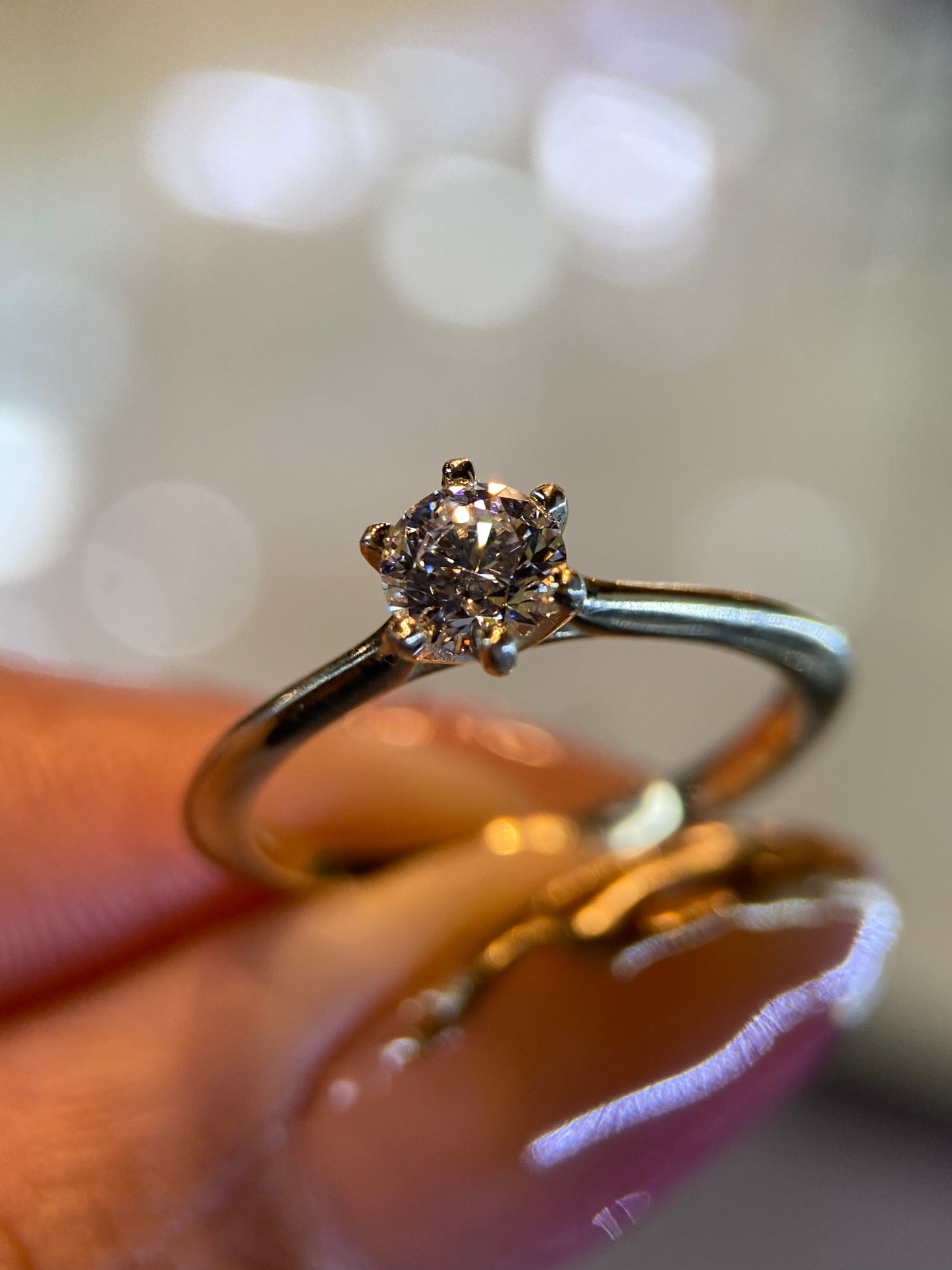 Anillo de compromiso en oro