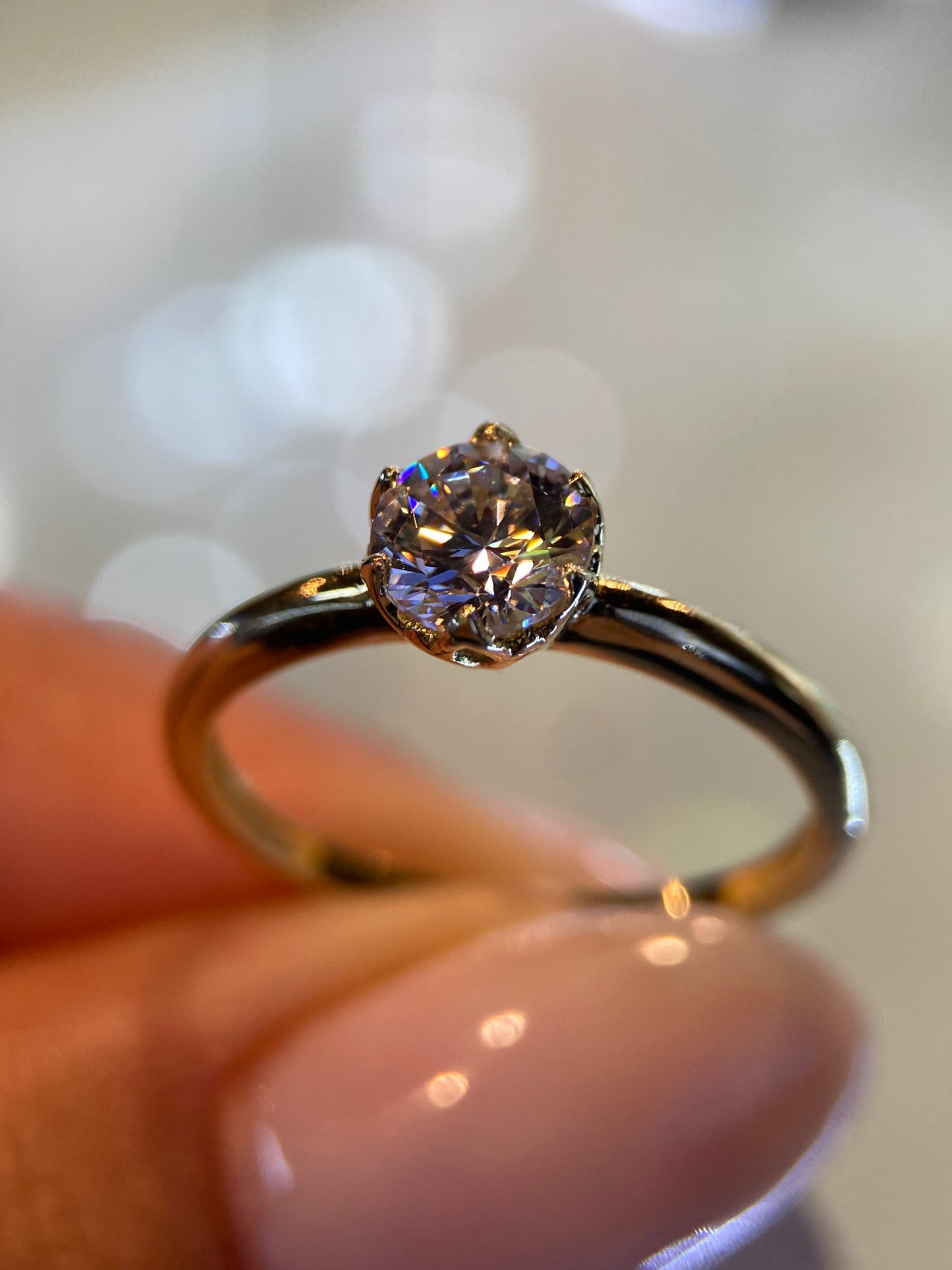 Anillo de compromiso en oro