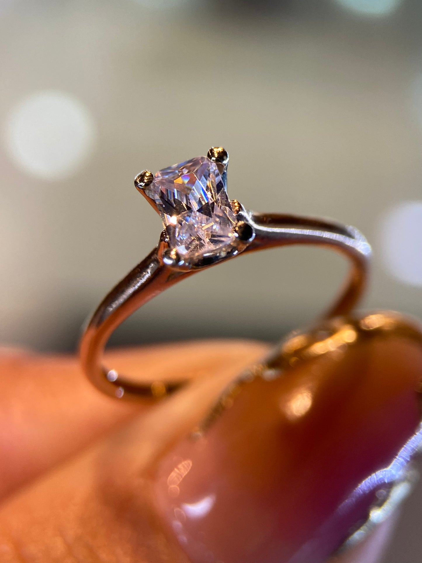 Anillo de compromiso en oro