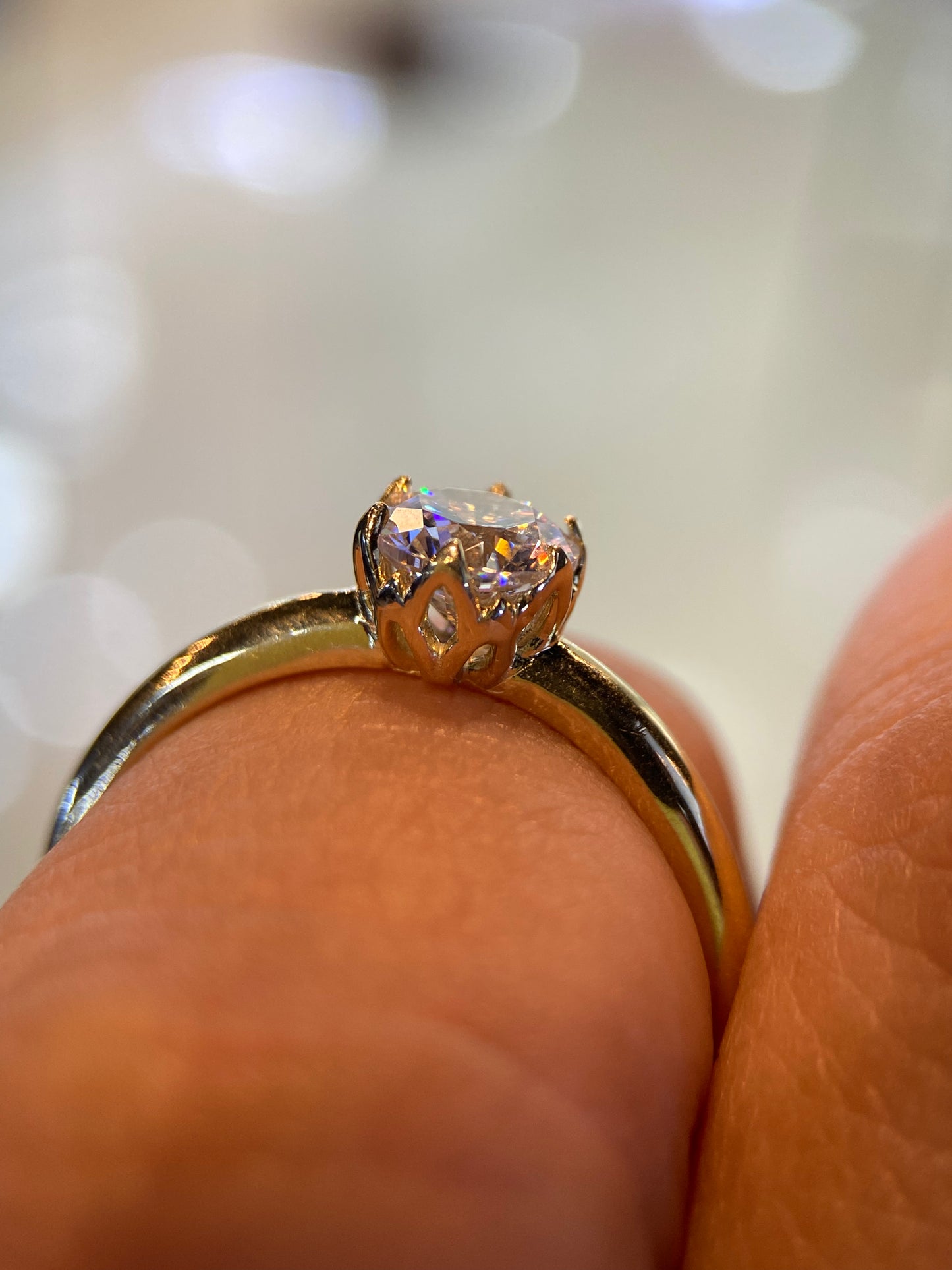 Anillo de compromiso en oro