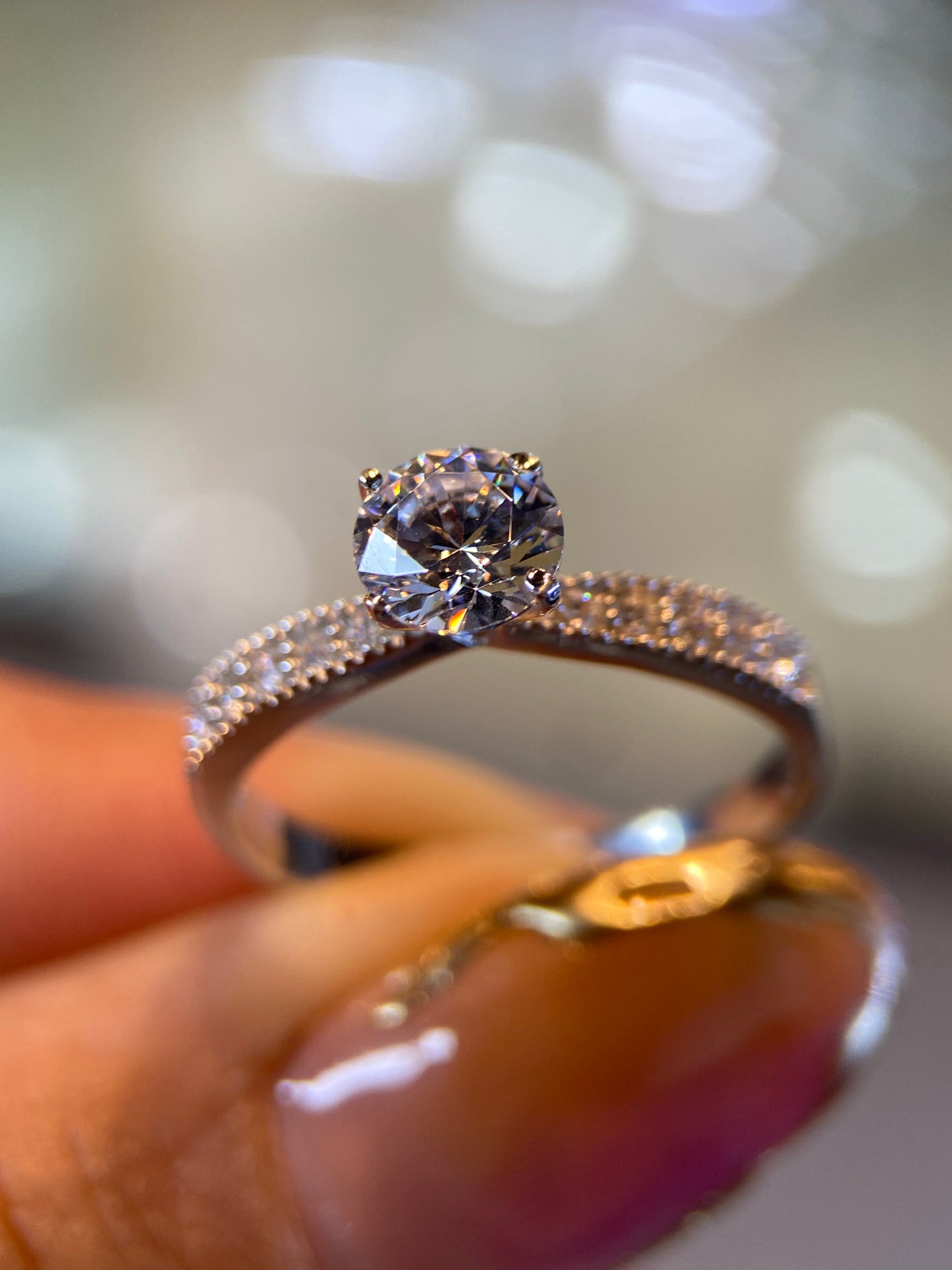 Anillo de compromiso en oro