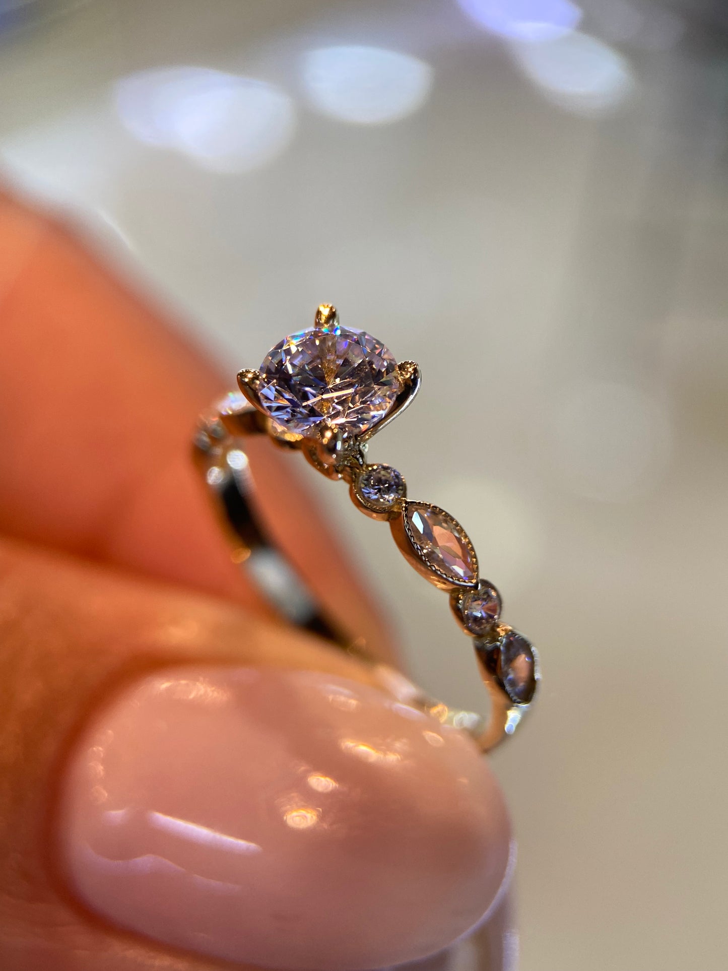 Anillo de compromiso en oro