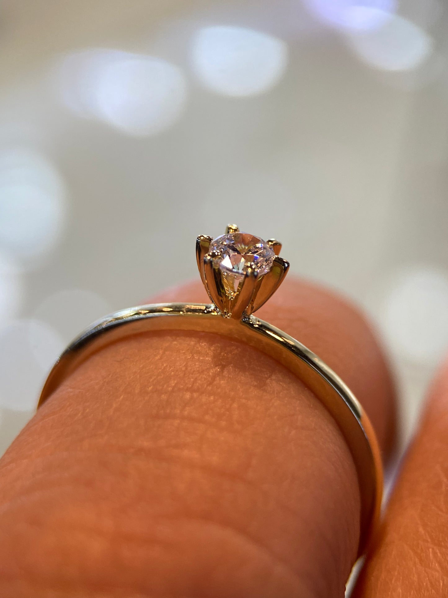 Anillo de compromiso en oro