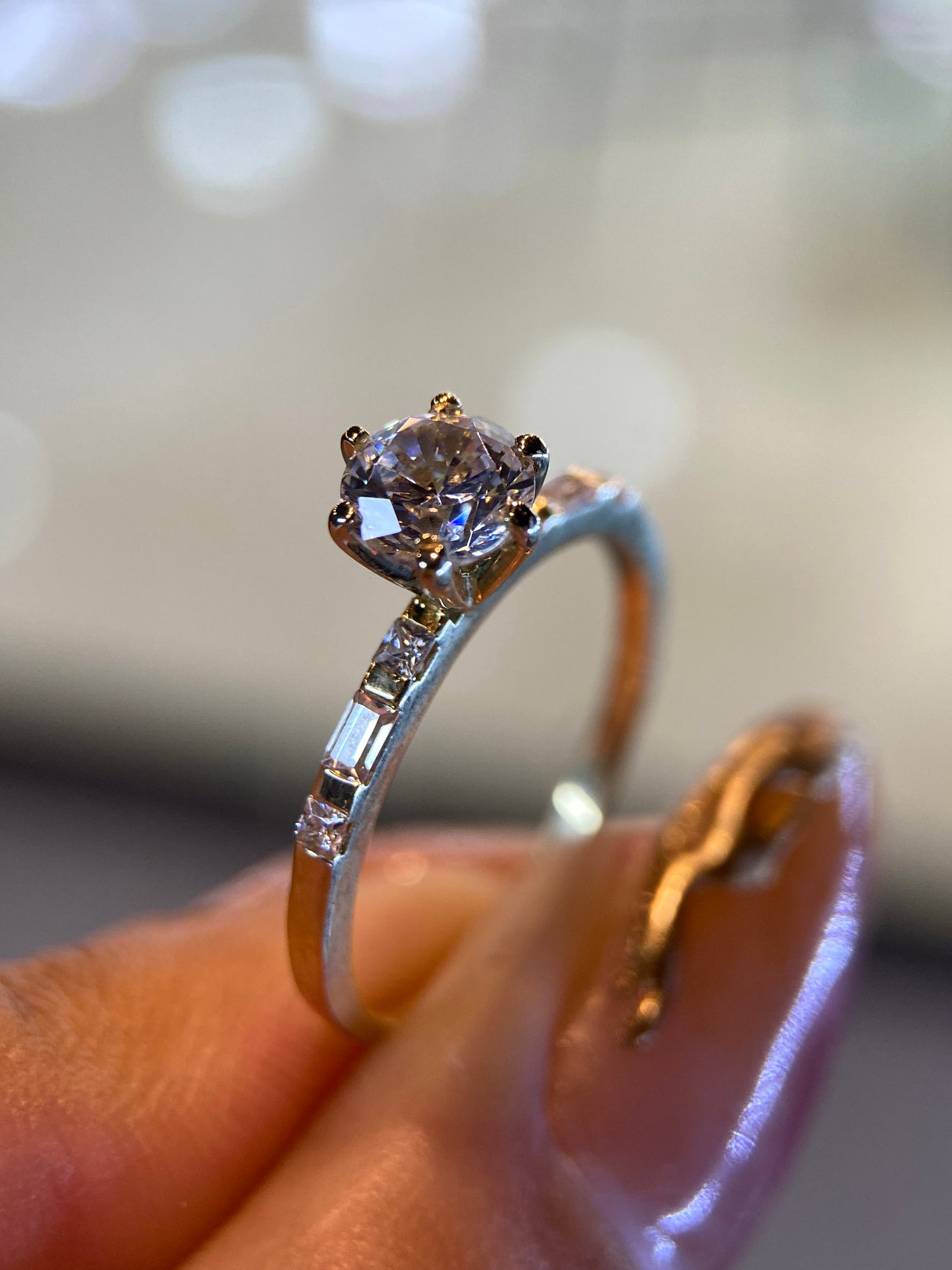 Anillo de compromiso en oro