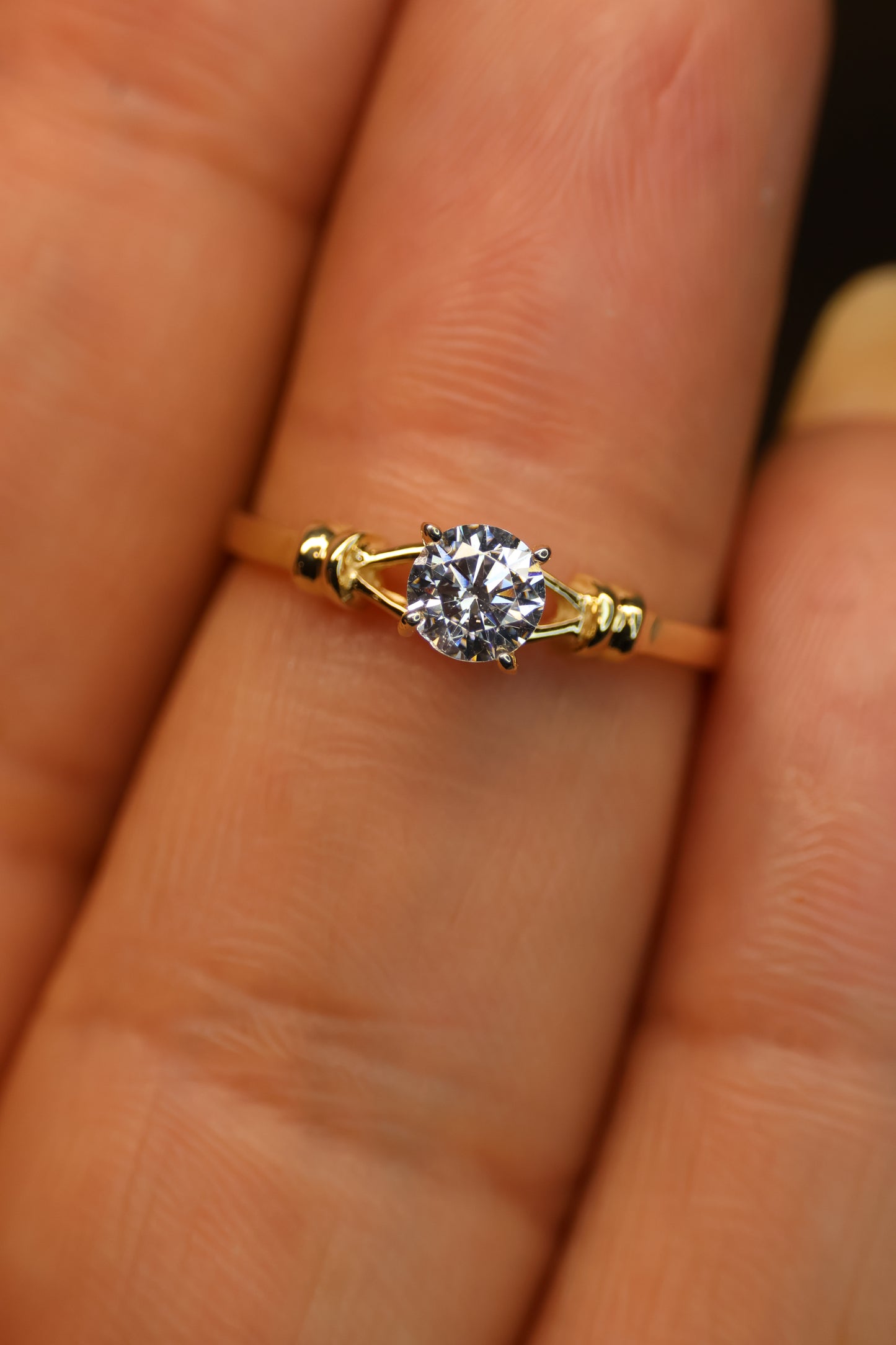 Anillo Lucca  en oro