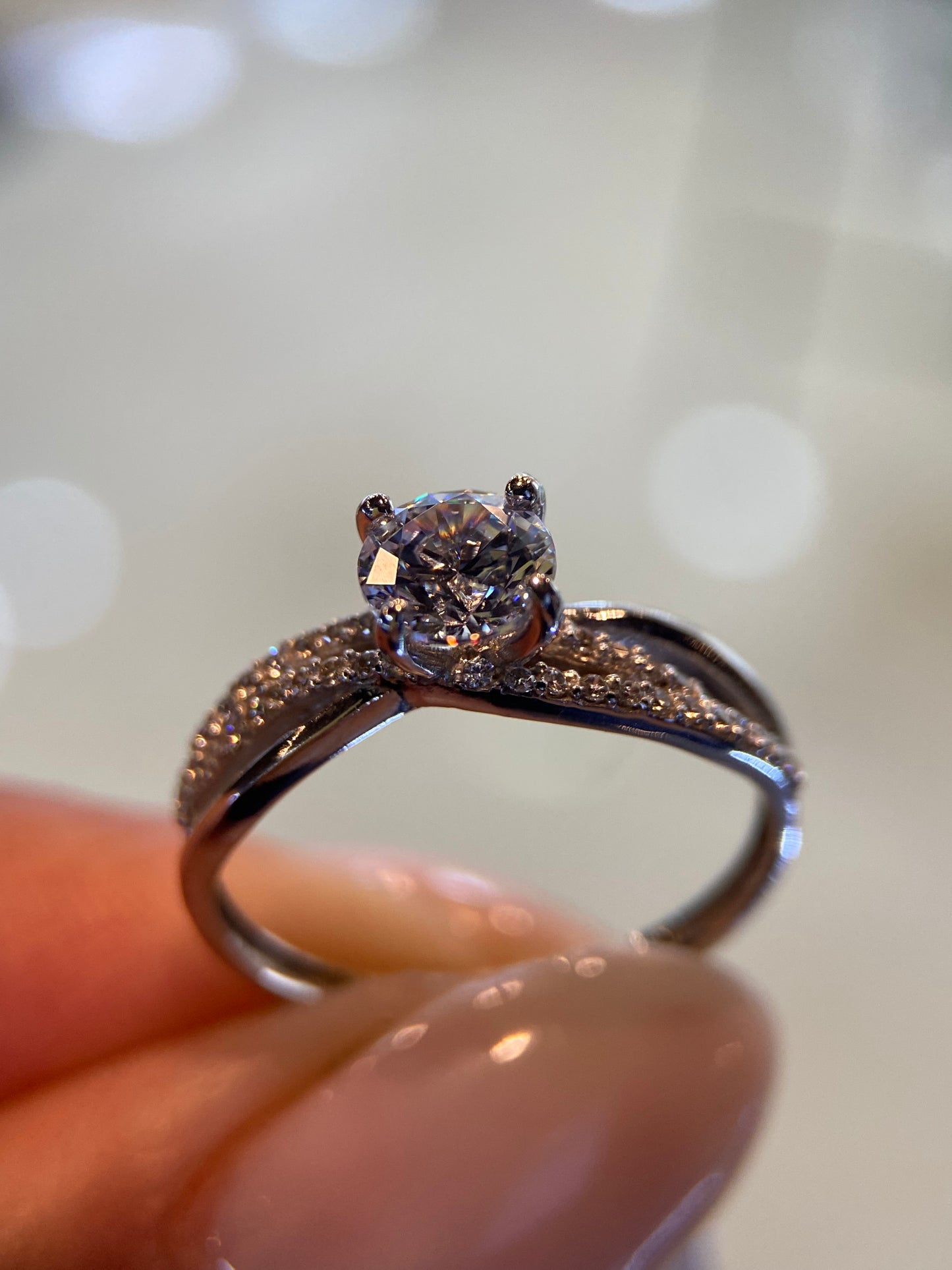 Anillo de compromiso en oro