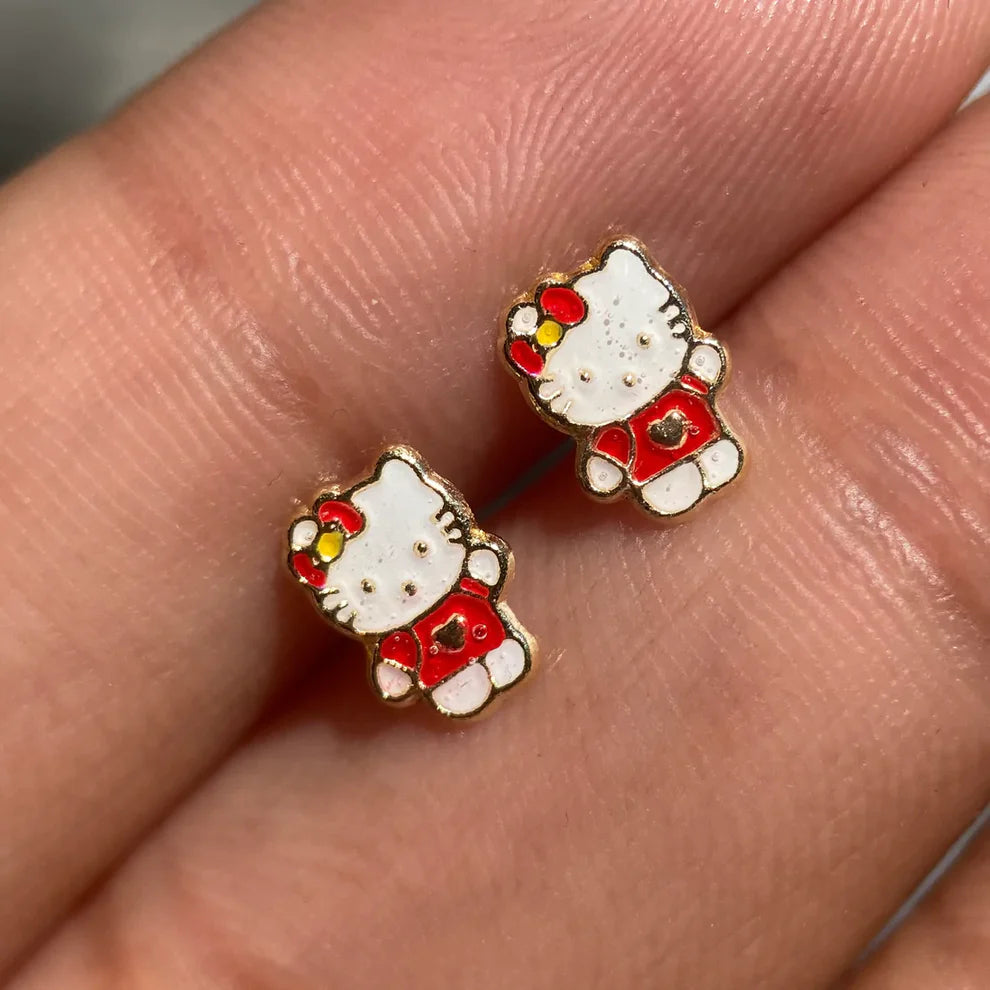 Broqueles Kitty Roja en Oro Amarillo 10k Cod. BRO339 8mm