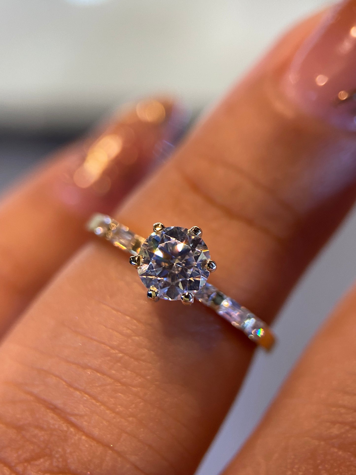 Anillo de compromiso en oro