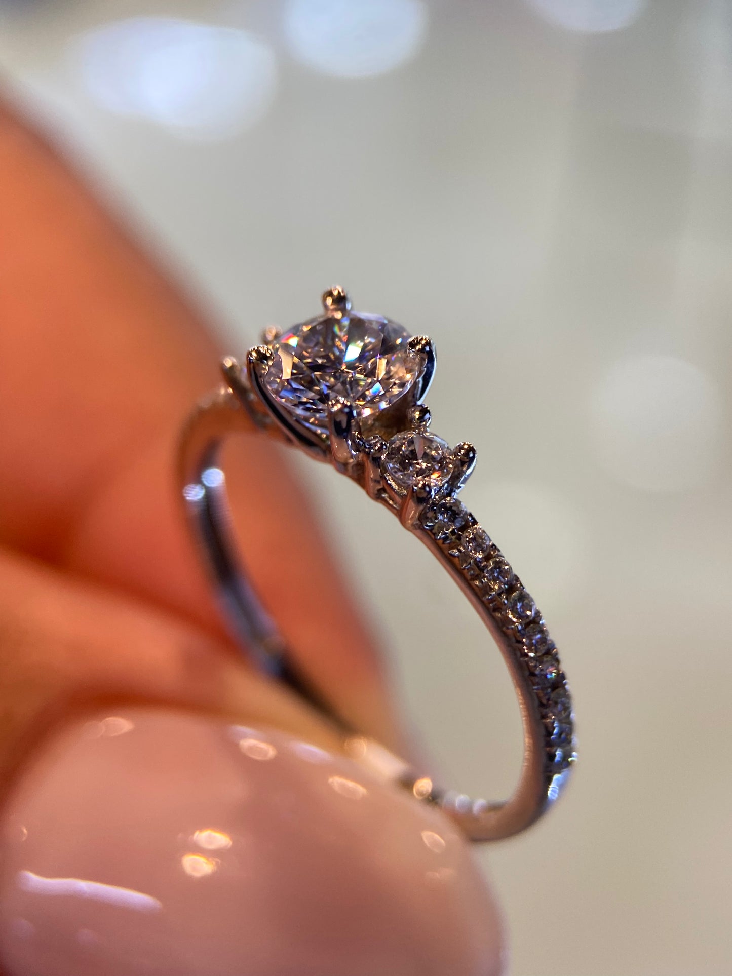 Anillo de compromiso en oro