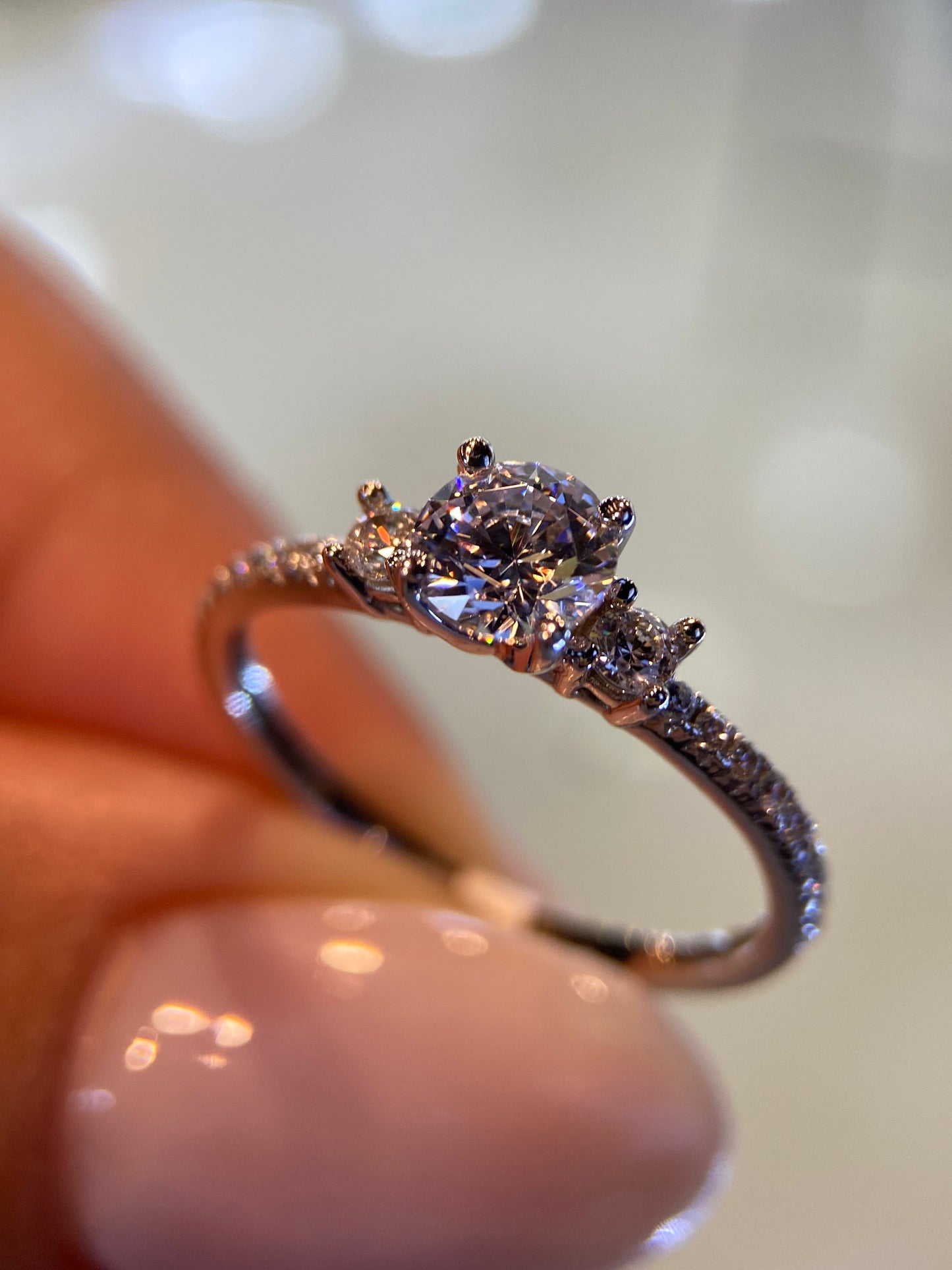 Anillo de compromiso en oro