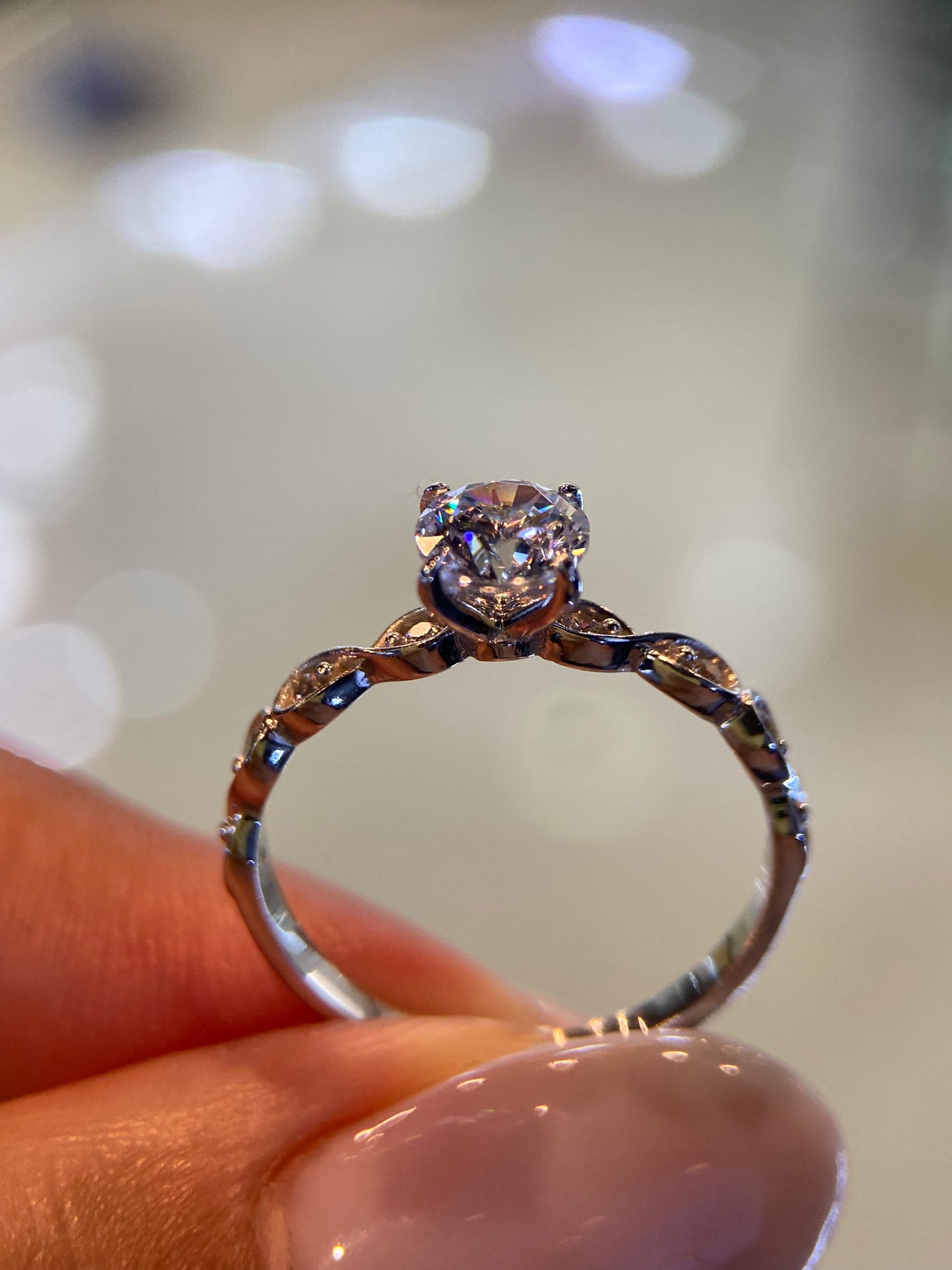 Anillo de compromiso en oro