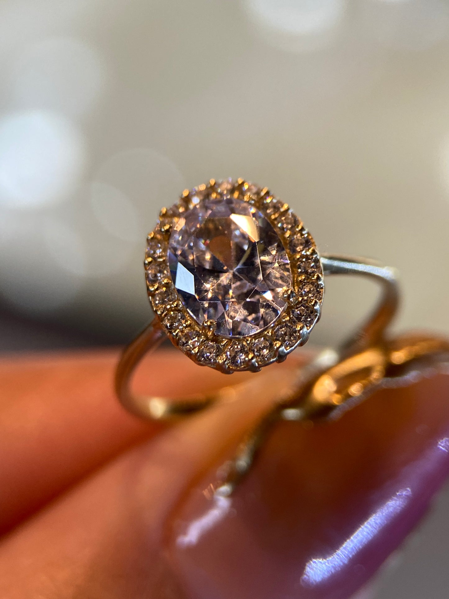 Anillo de compromiso en oro