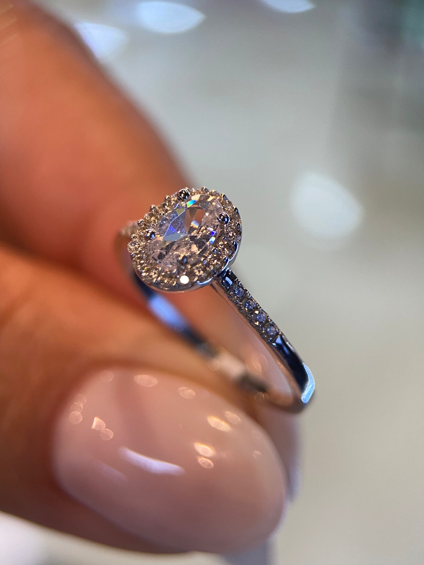 Anillo de compromiso en oro