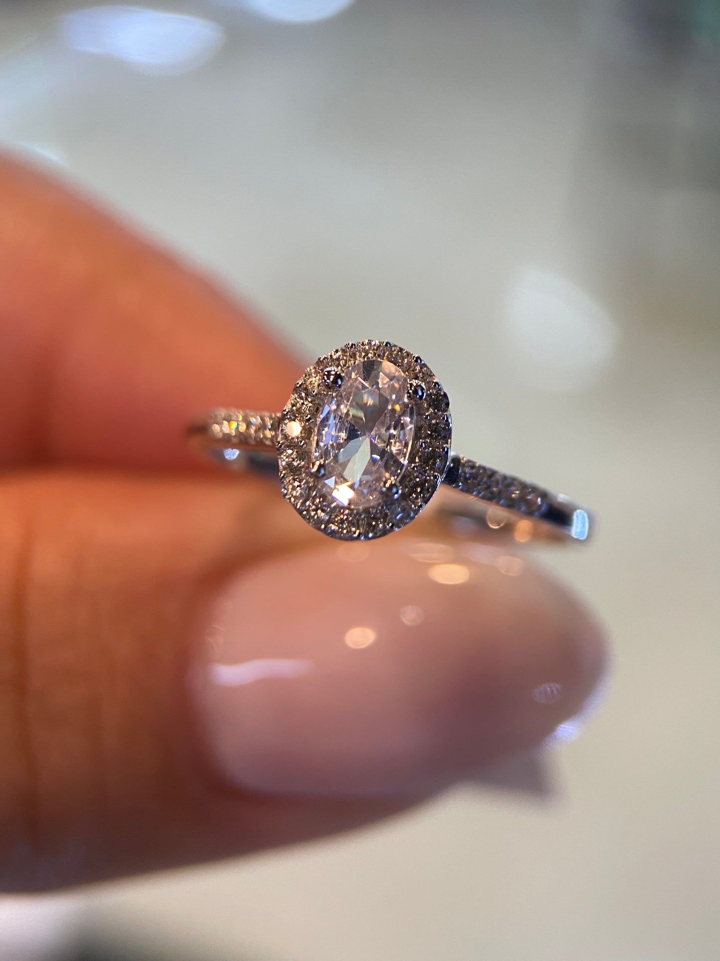 Anillo de compromiso en oro