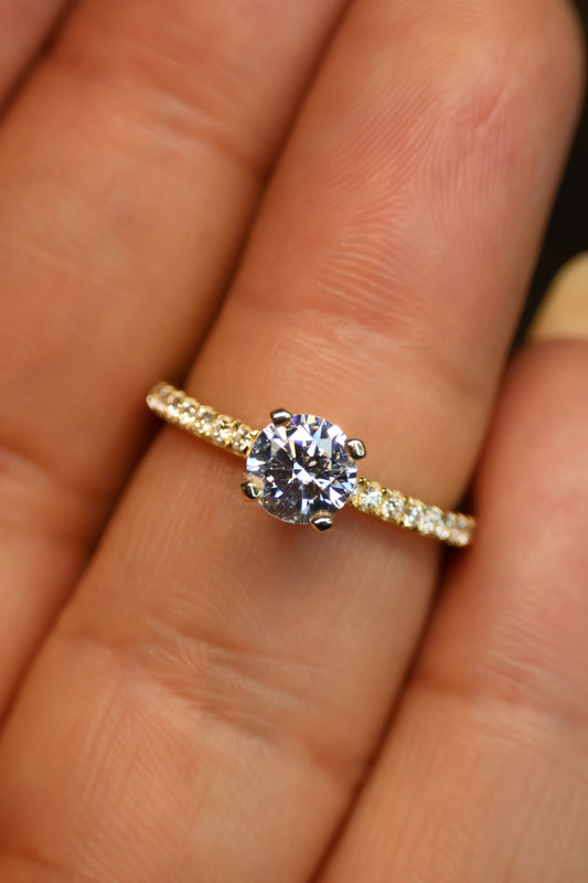 Anillo en Oro Amarillo 10k con Circonias Mod.15943