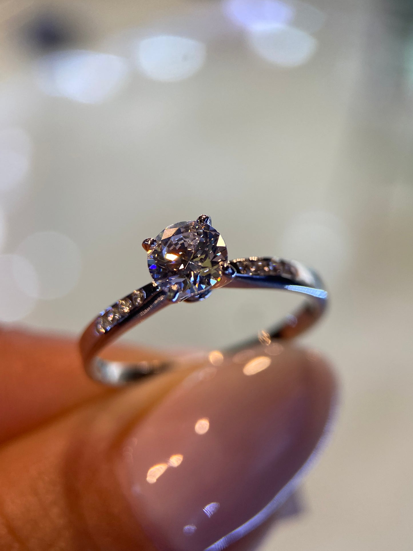Anillo de compromiso en oro