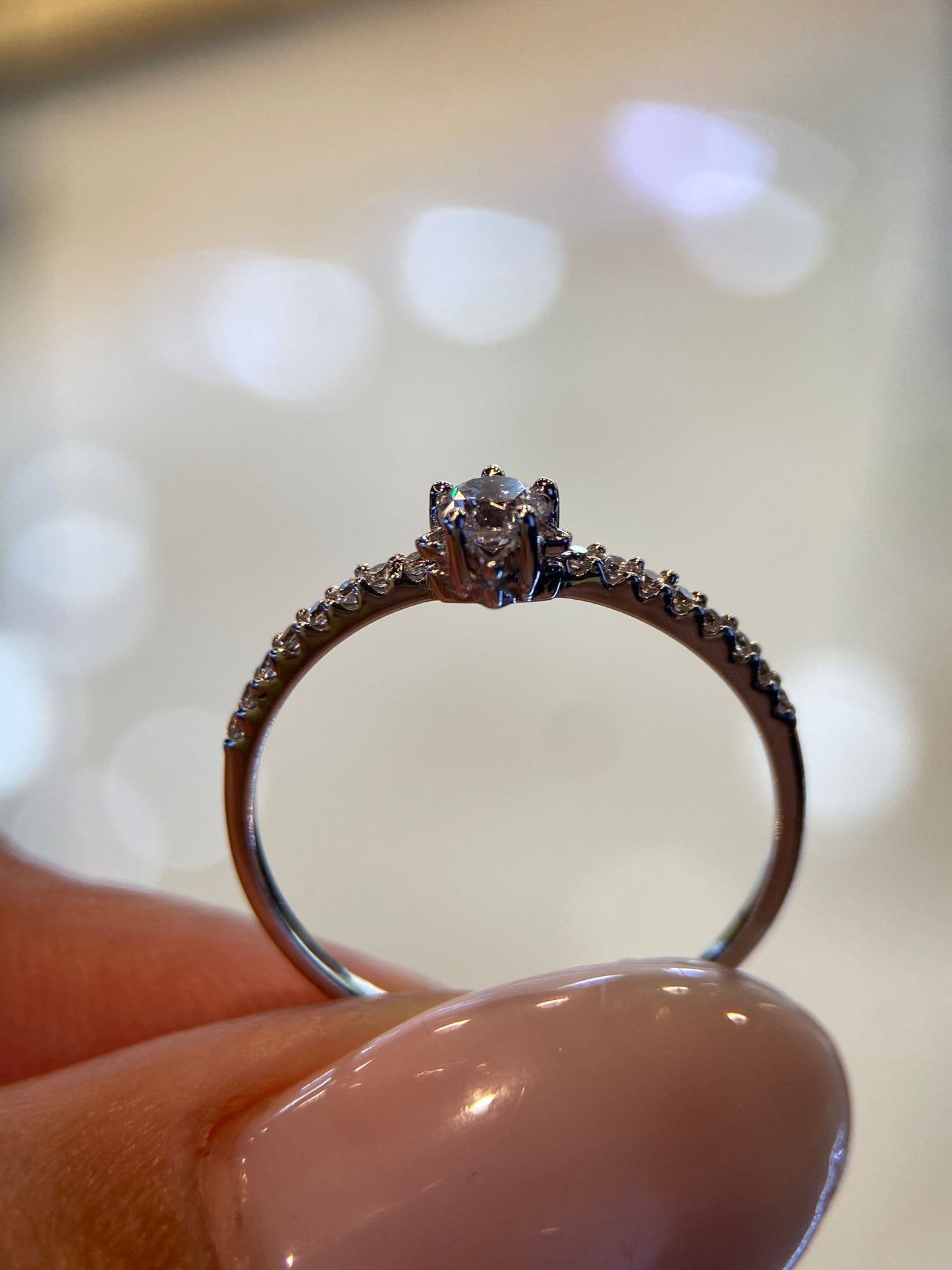 Anillo de compromiso en oro
