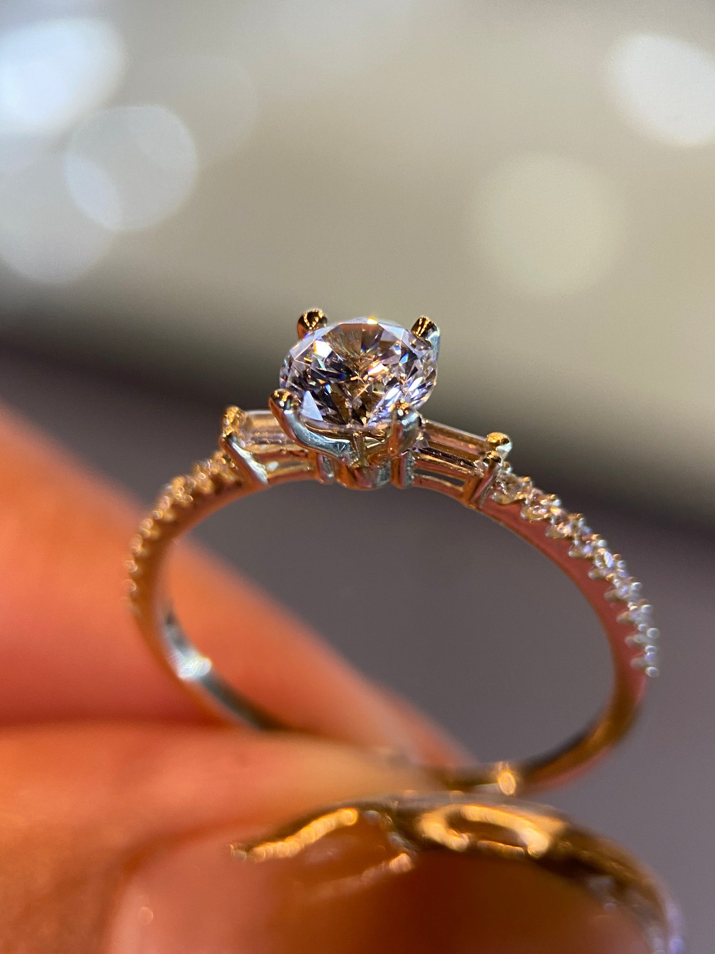 Anillo de compromiso en oro