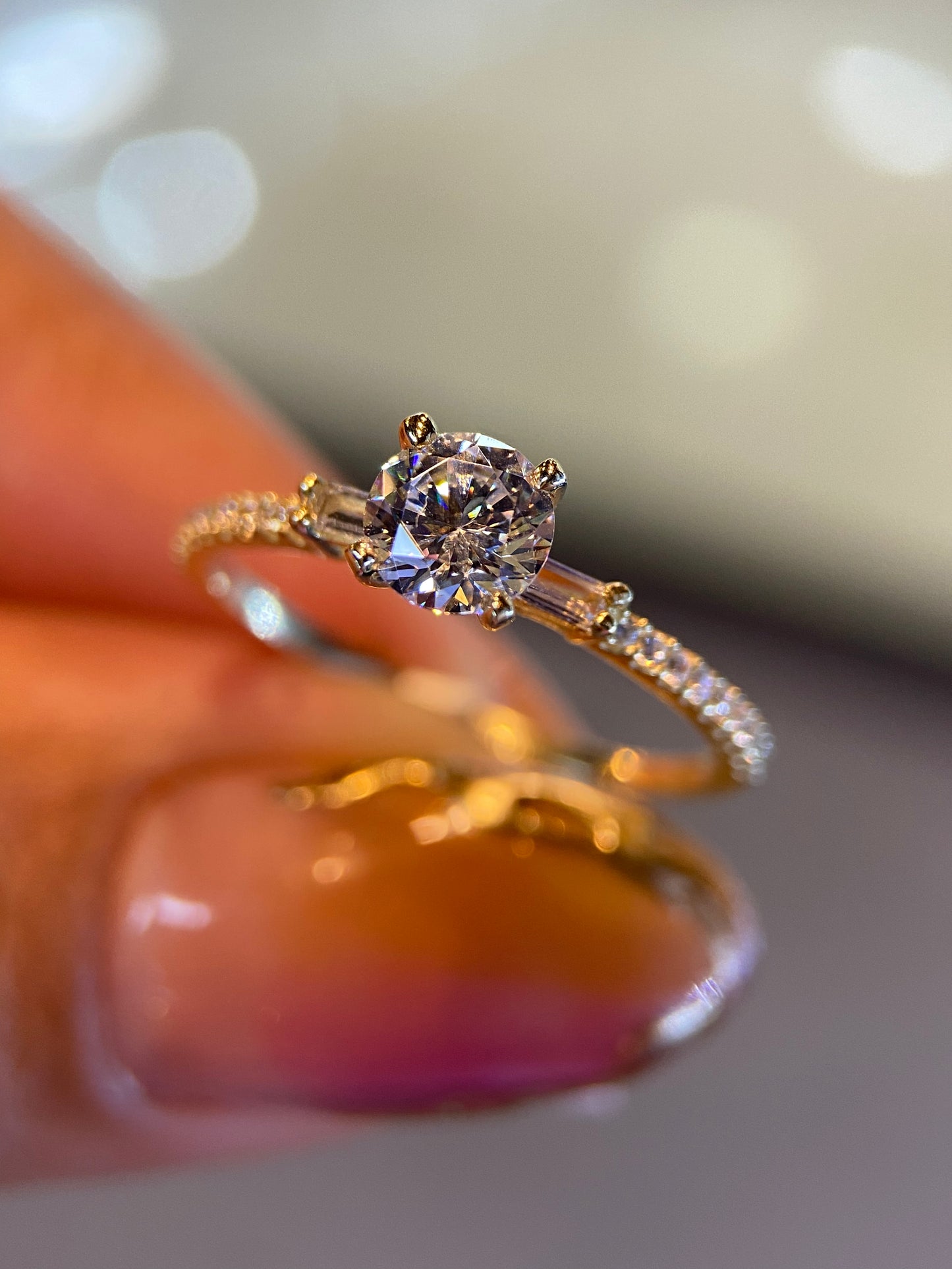 Anillo de compromiso en oro