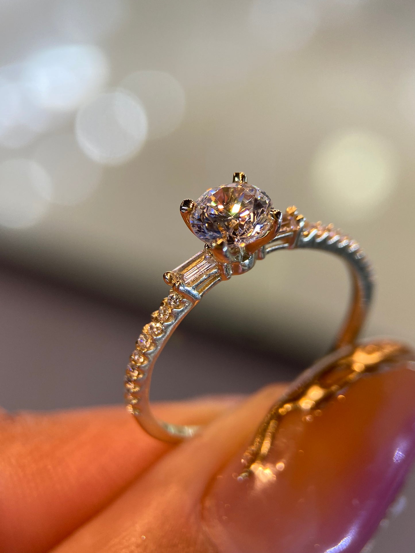Anillo de compromiso en oro