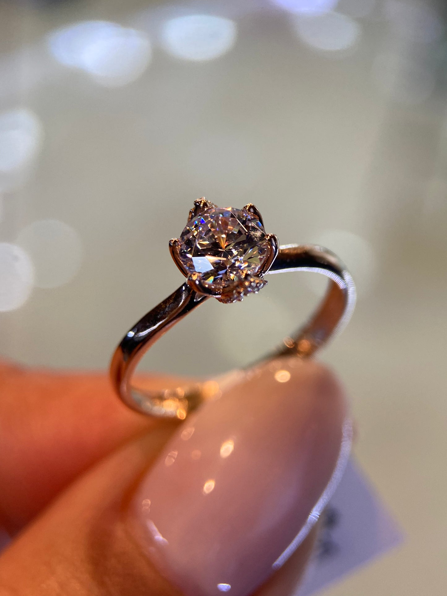 Anillo de compromiso en oro