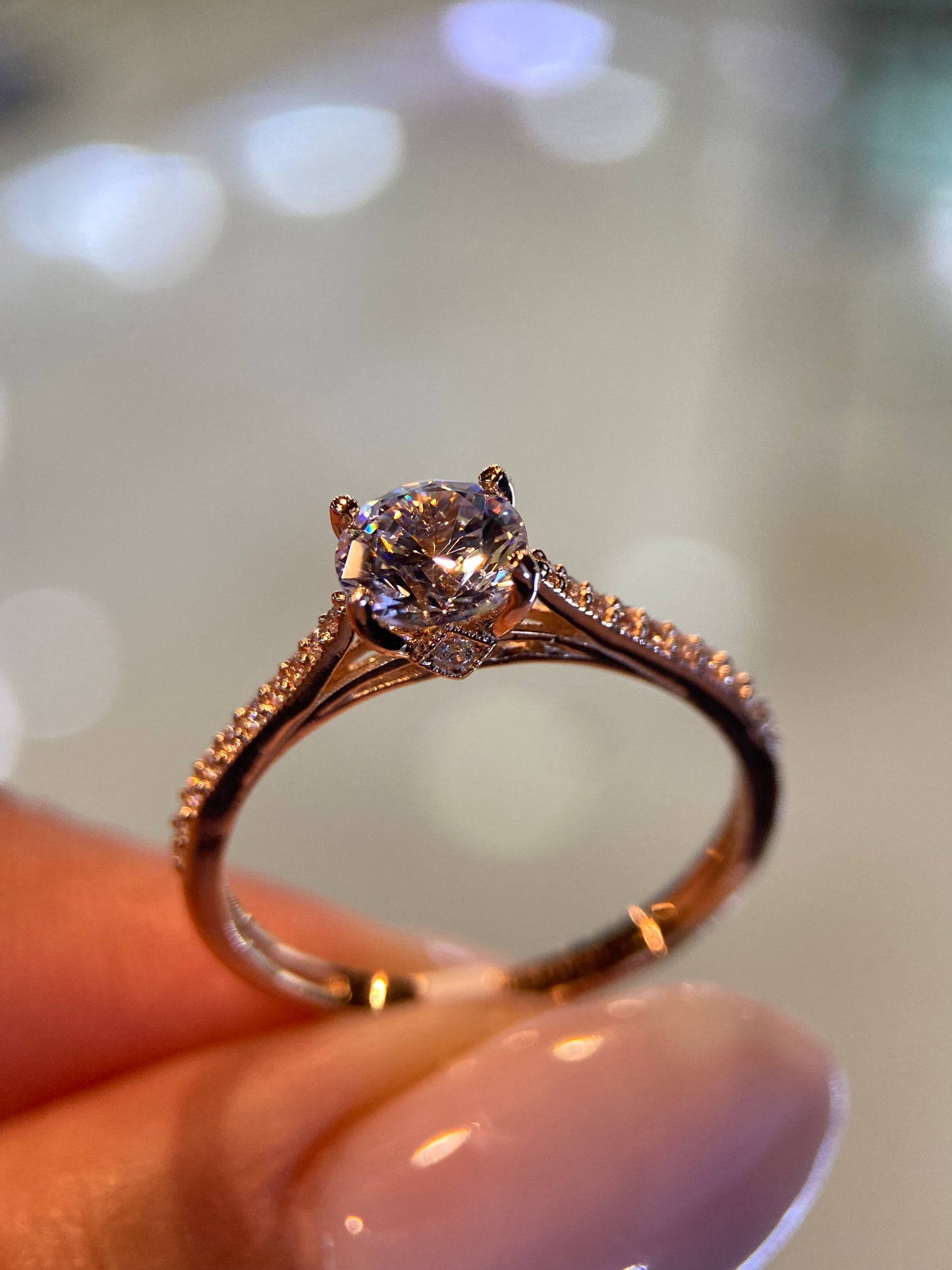 Anillo de compromiso en oro