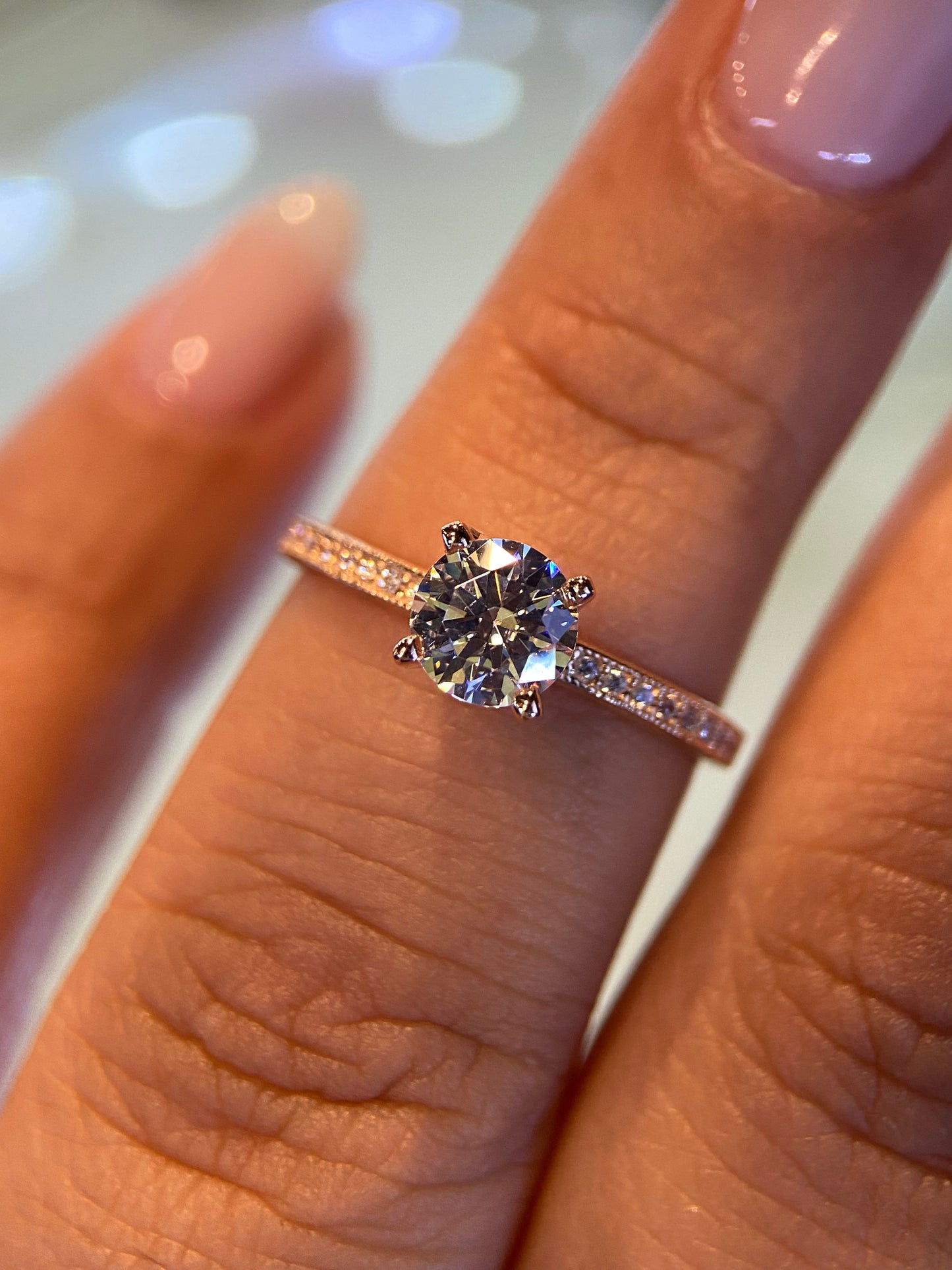 Anillo de compromiso en oro