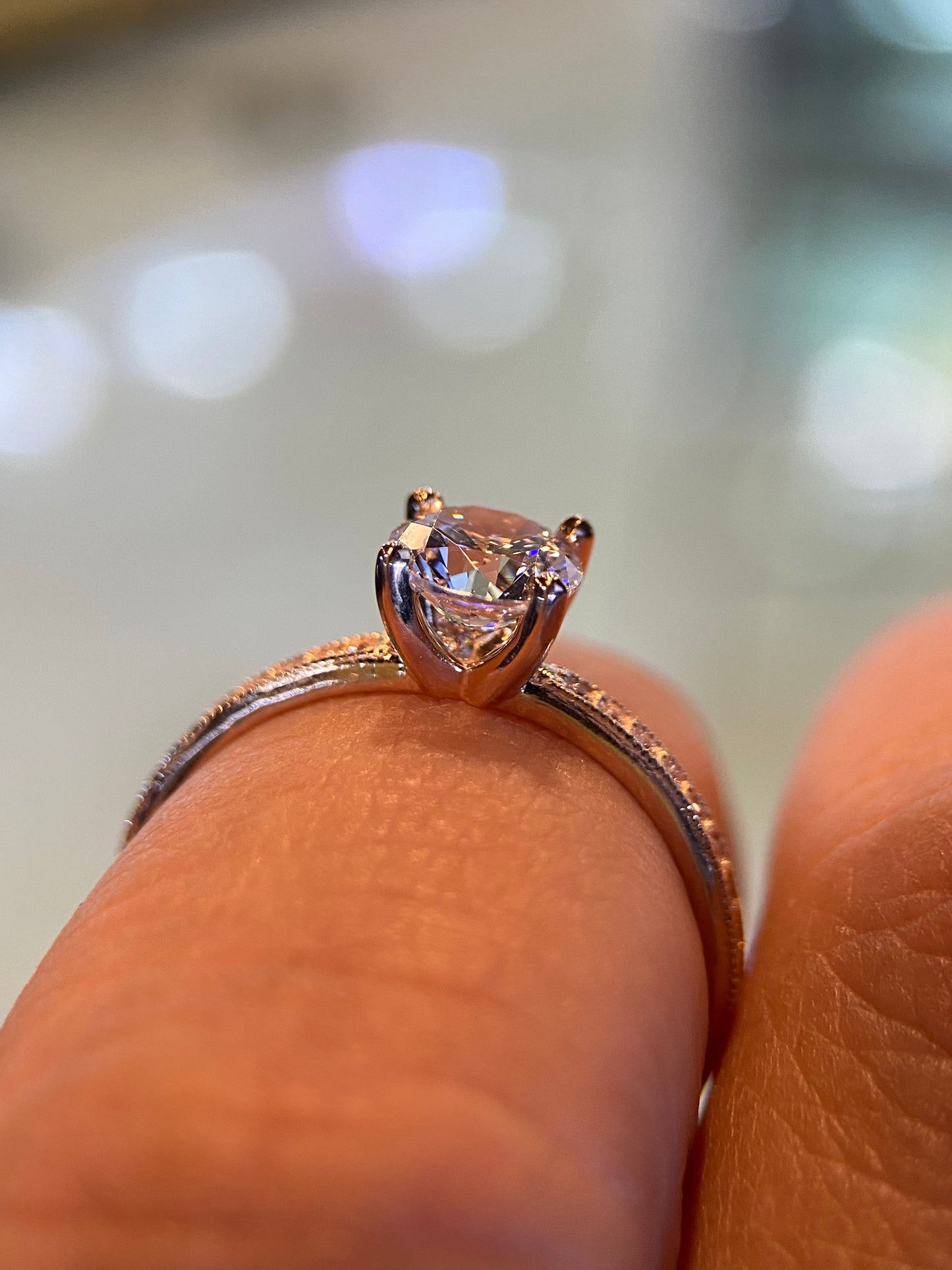 Anillo de compromiso en oro