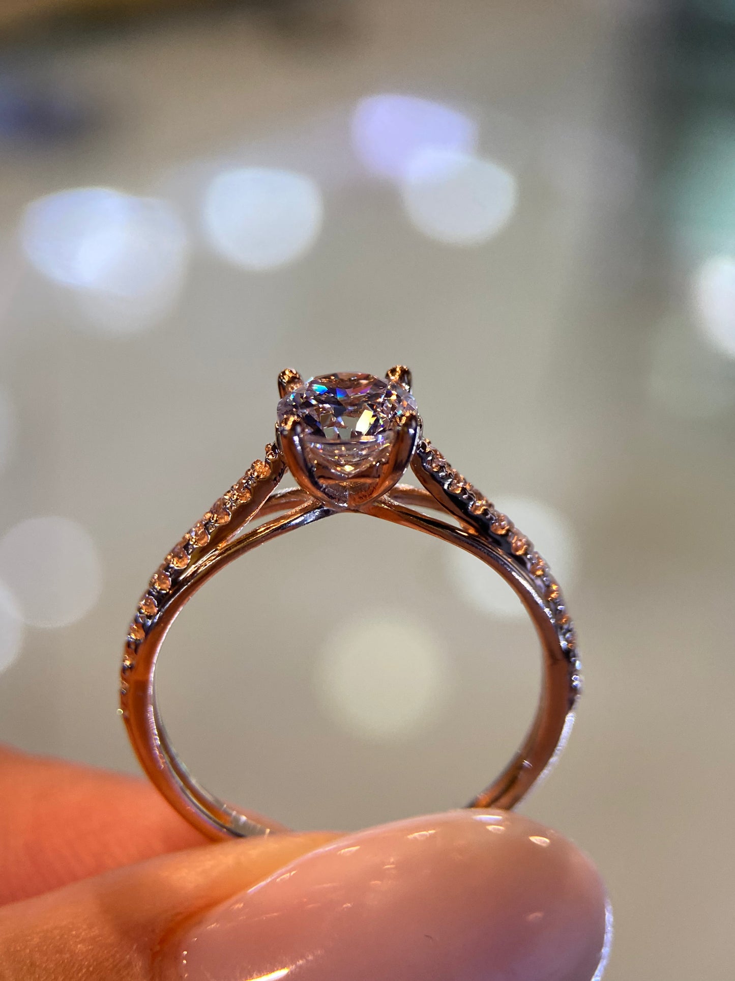 Anillo de compromiso en oro